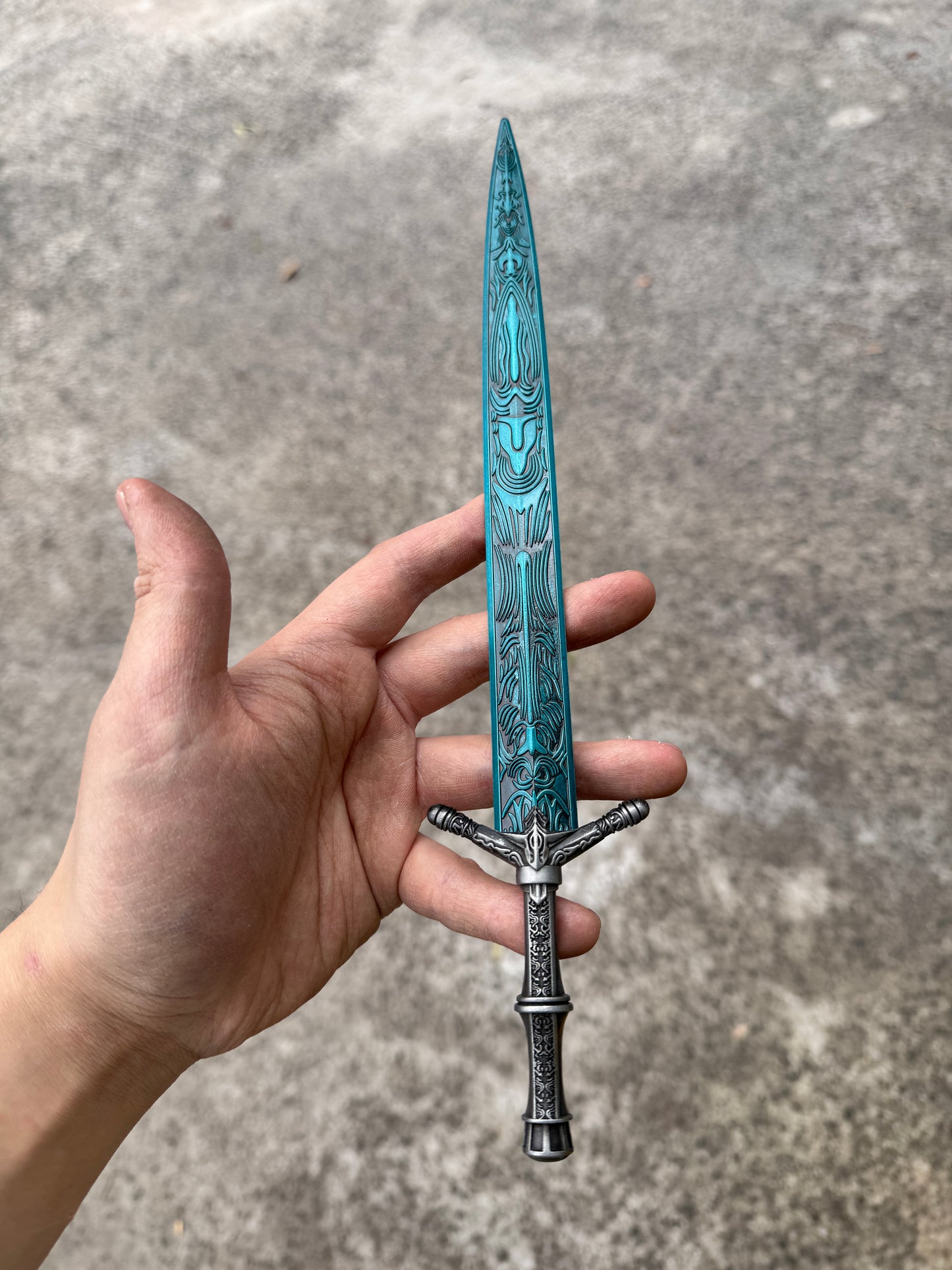 BLOODBORNE - HOLY MOONLIGHT SWORD MINI REPLICA
