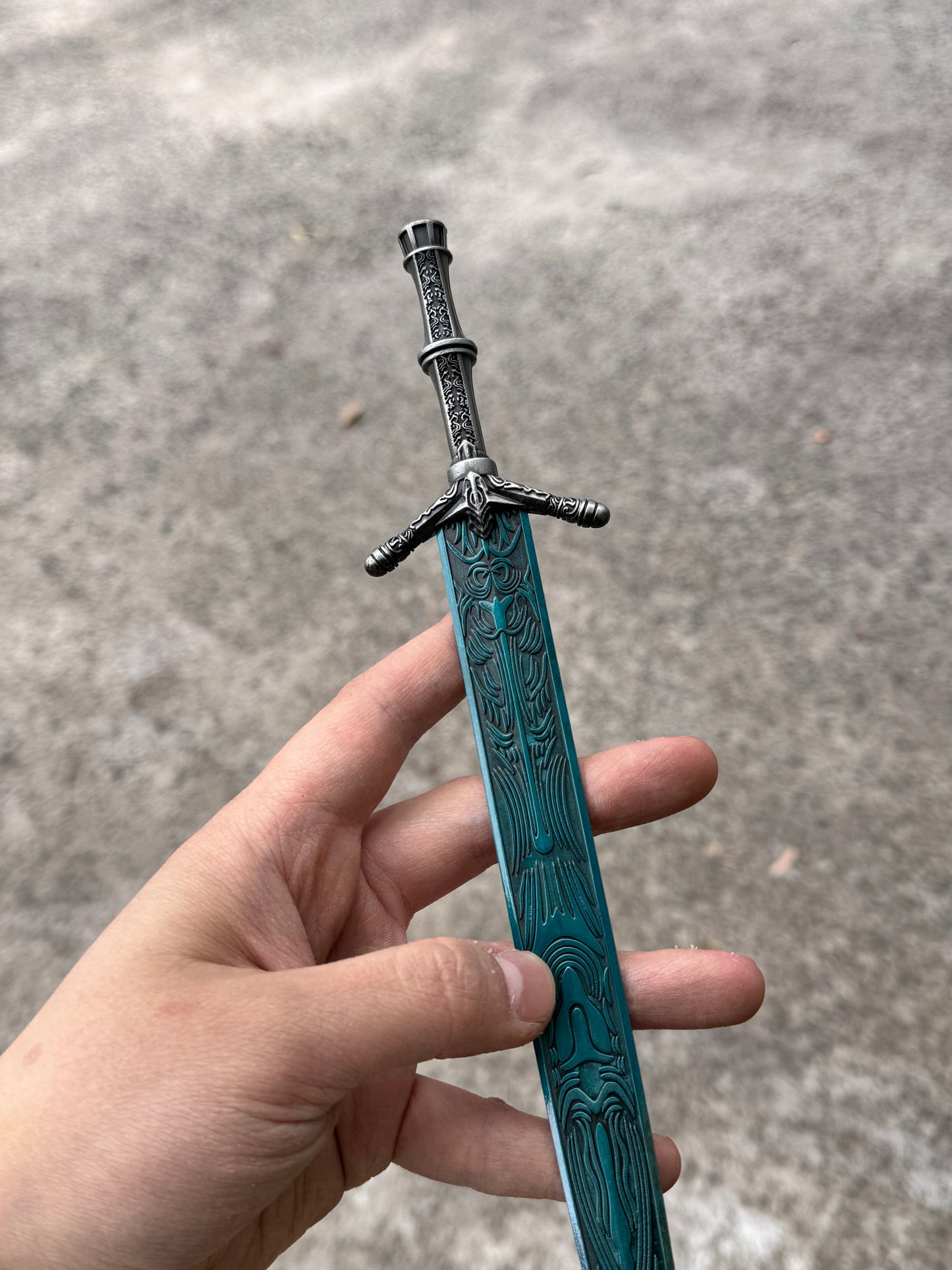 BLOODBORNE - HOLY MOONLIGHT SWORD MINI REPLICA