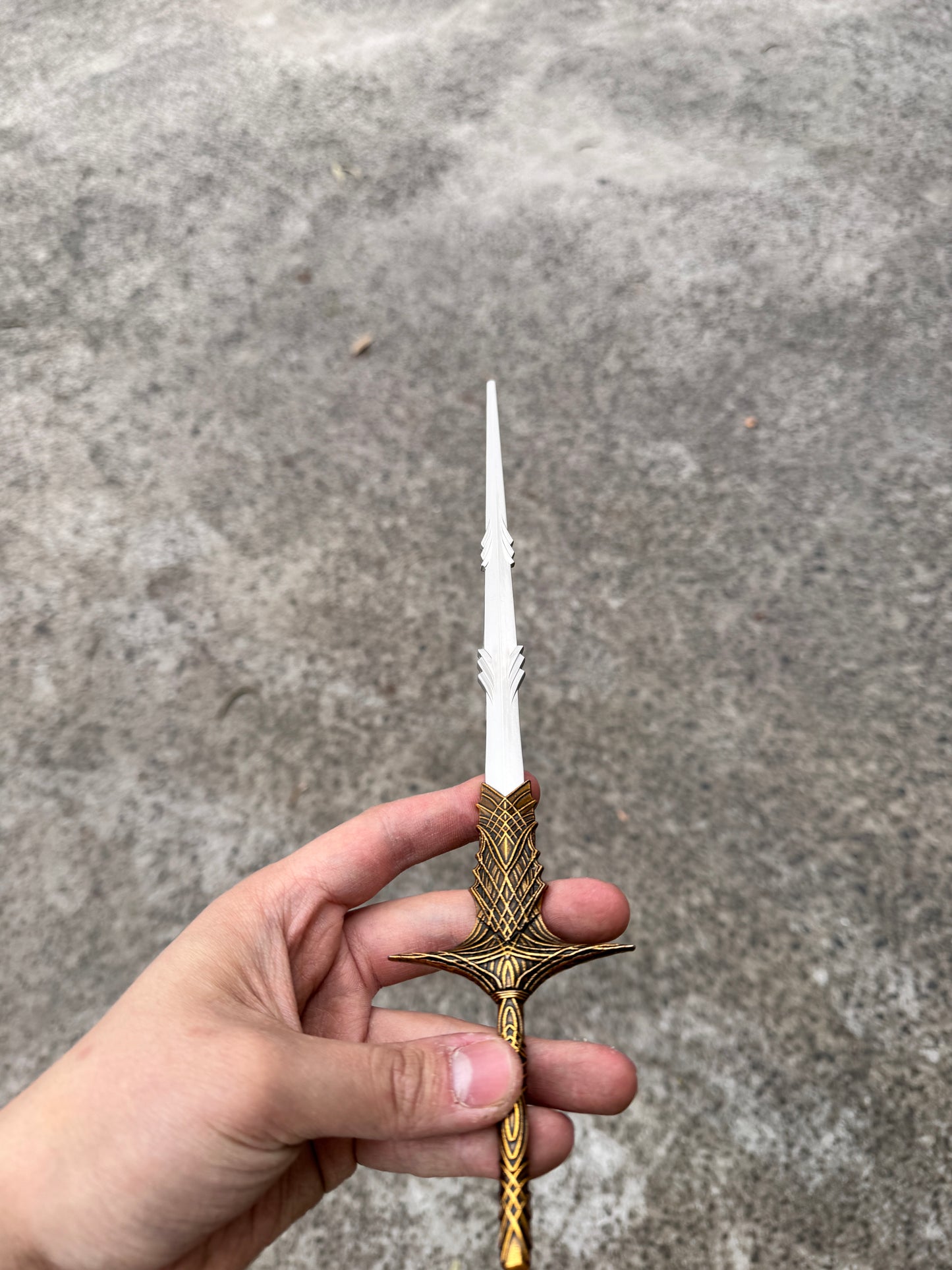 ELDEN RING - LEDA'S SWORD MINI REPLICA
