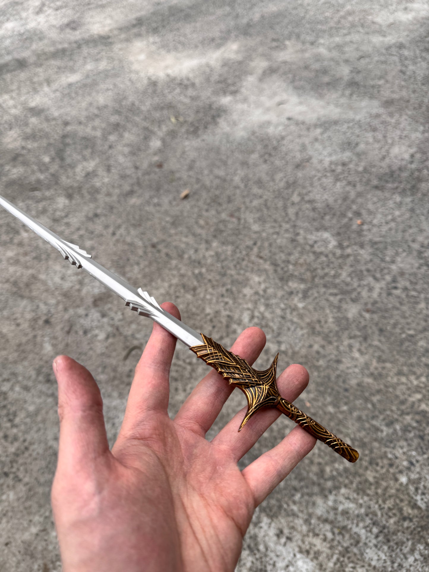 ELDEN RING - LEDA'S SWORD MINI REPLICA