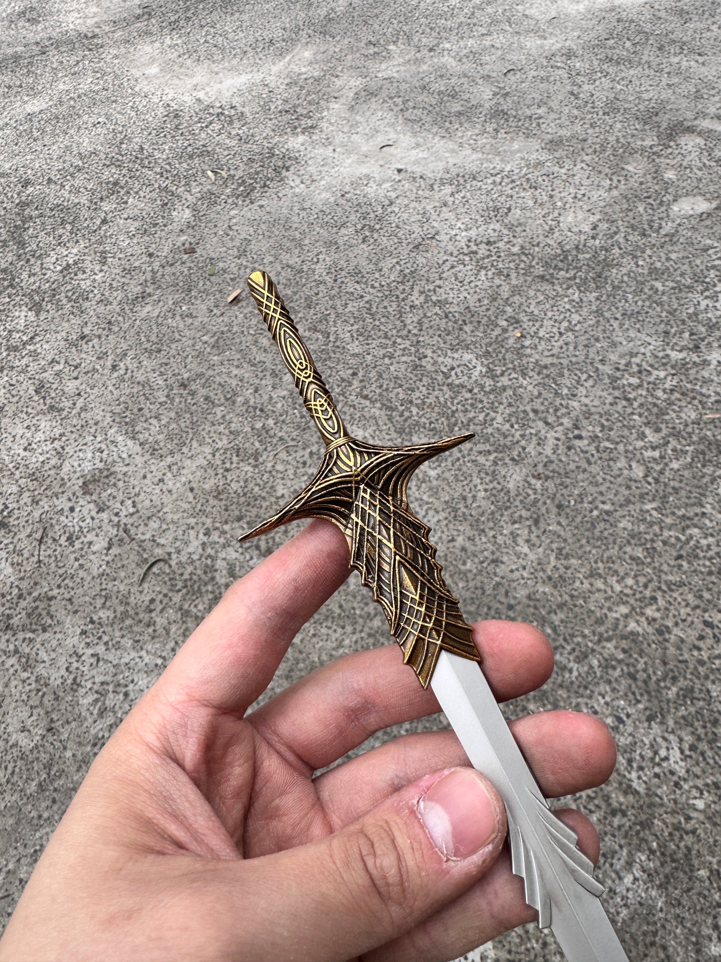 ELDEN RING - LEDA'S SWORD MINI REPLICA