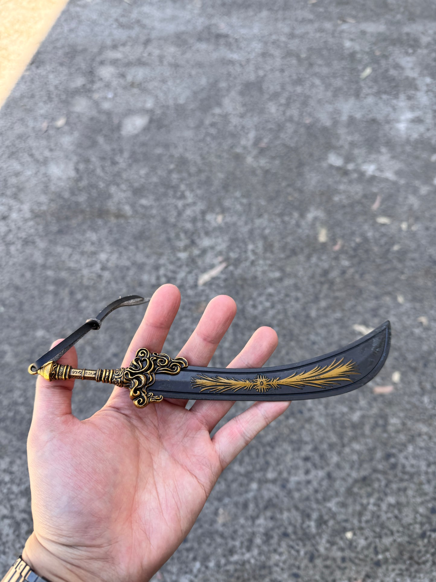ELDEN RING – STARSCOURGE GREATSWORD MINI REPLICA