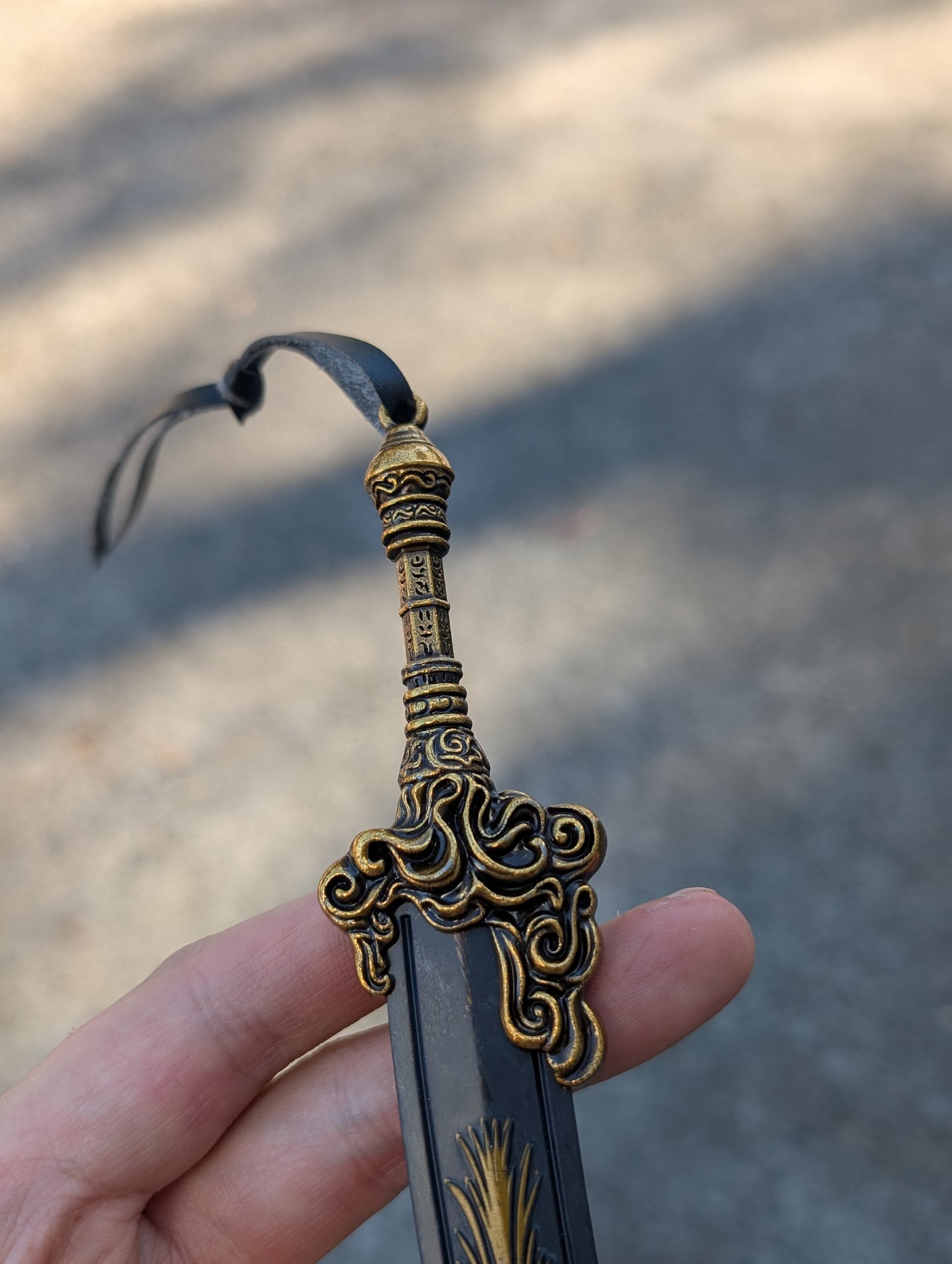 ELDEN RING – STARSCOURGE GREATSWORD MINI REPLICA