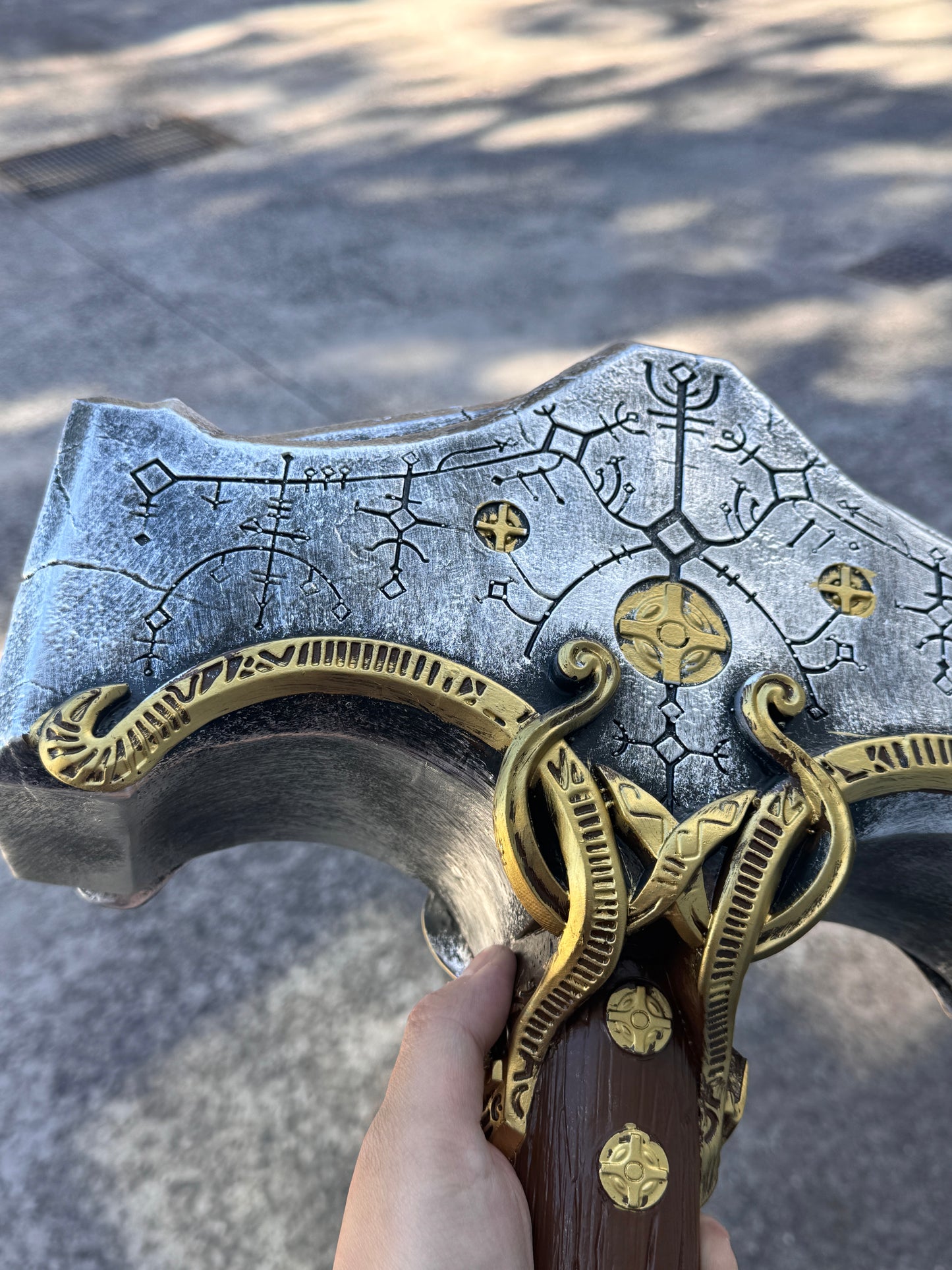 GOD OF WAR – MJOLNIR RESIN REPLICA