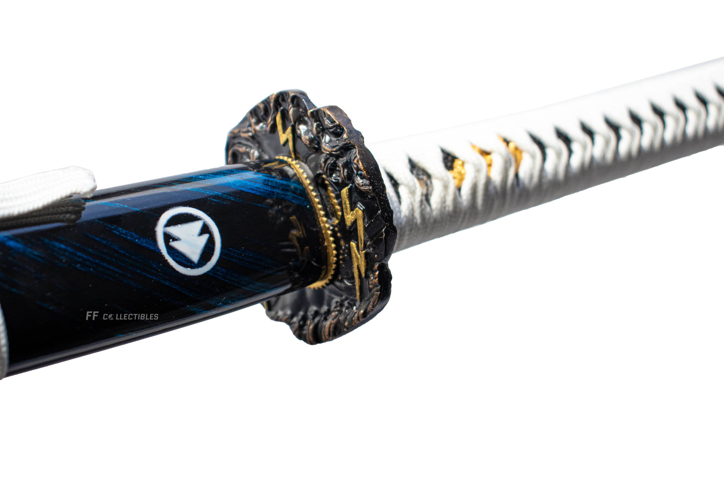 GHOST OF TSUSHIMA – THE STORM OF CLAN SAKAI, THE SWORD OF JIN SAKAI (w FREE sword stand)