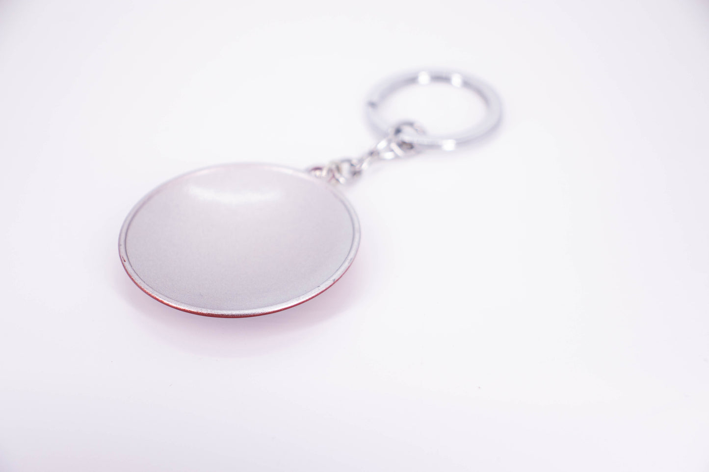MARVEL’S AVENGERS – CAPTAIN AMERICA’S SHIELD KEYCHAIN