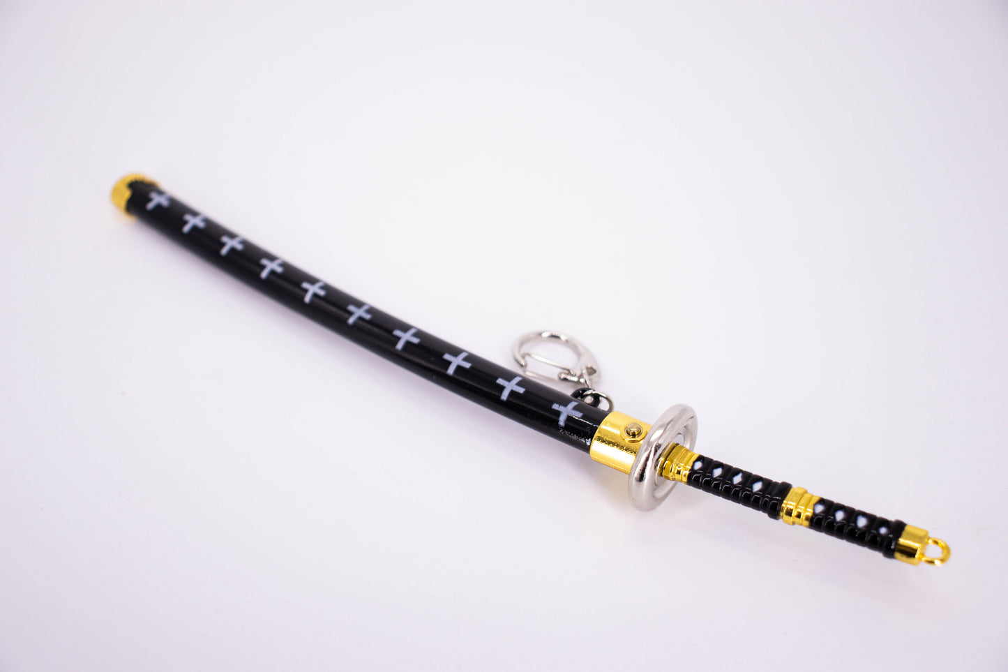 ONE PIECE – TRAFALGAR LAW’S KIKOKU SWORD KEYCHAIN