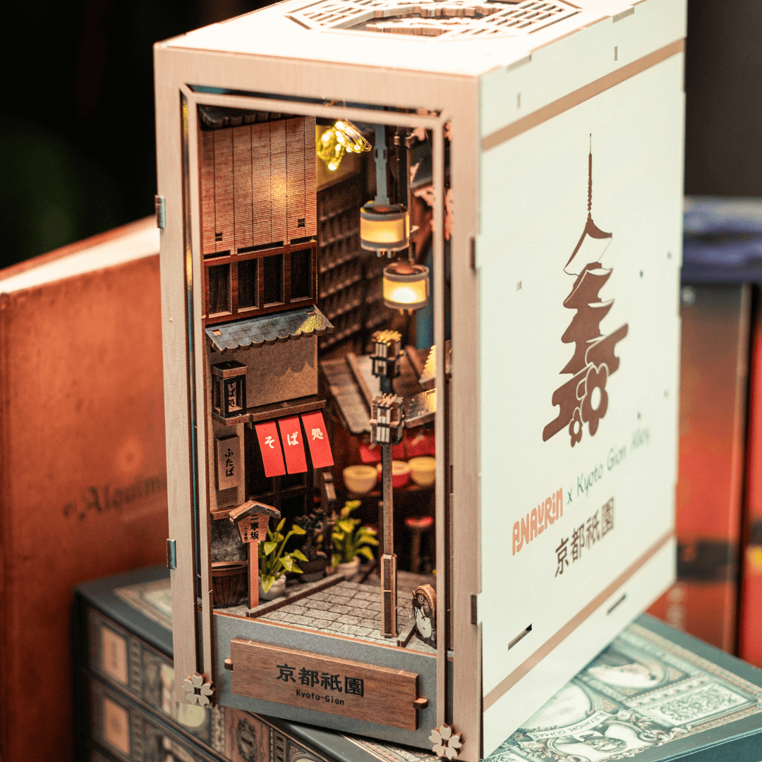 ANAVRIN – KYOTO GION BOOK NOOK KIT 10