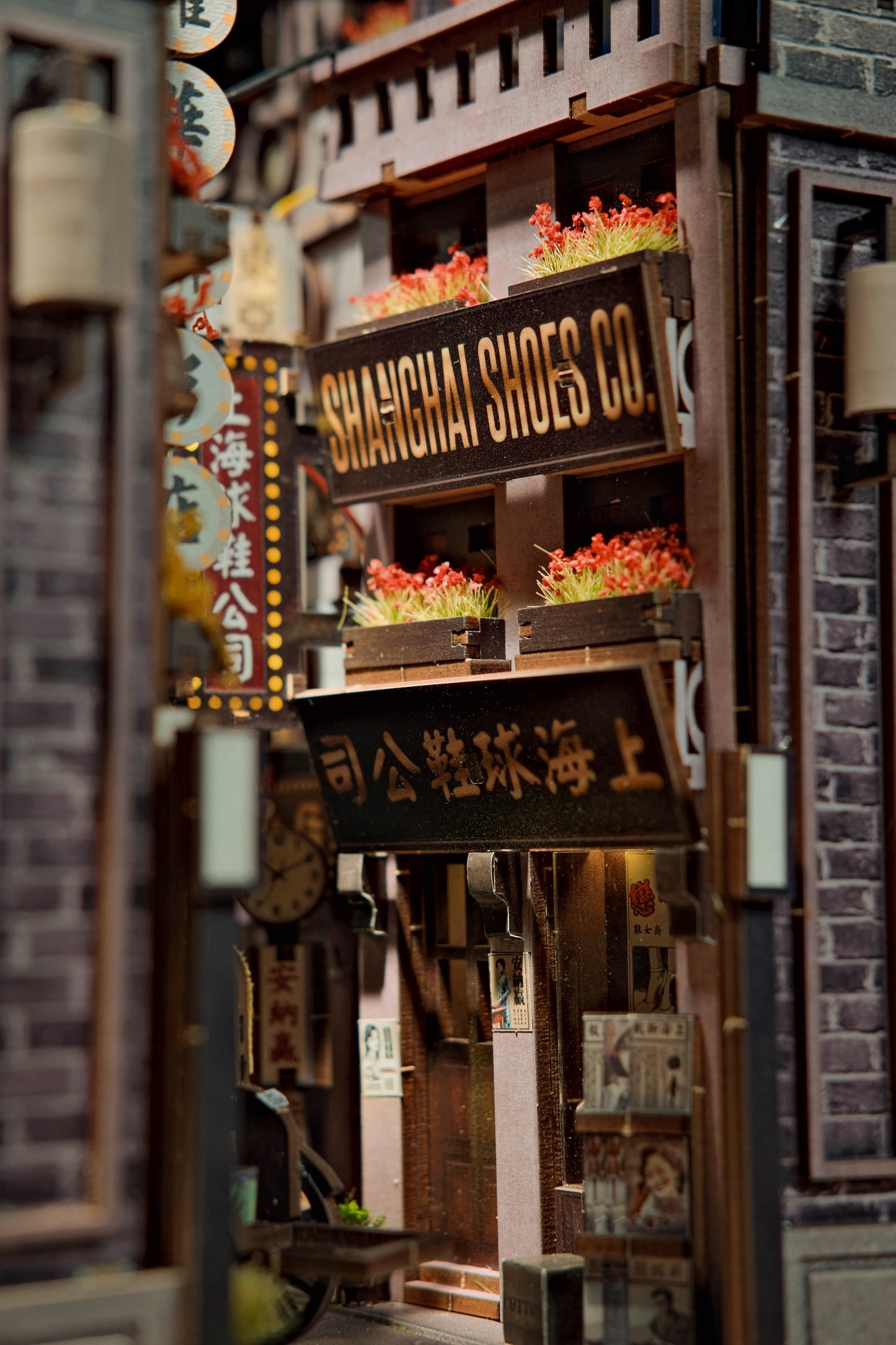ANAVRIN – OLD SHANGHAI BOOK NOOK KIT