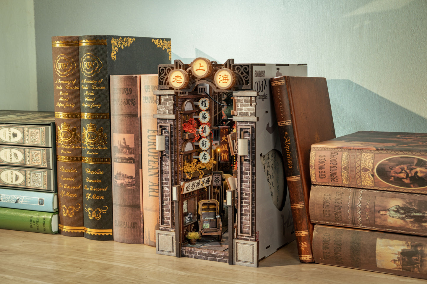ANAVRIN – OLD SHANGHAI BOOK NOOK KIT