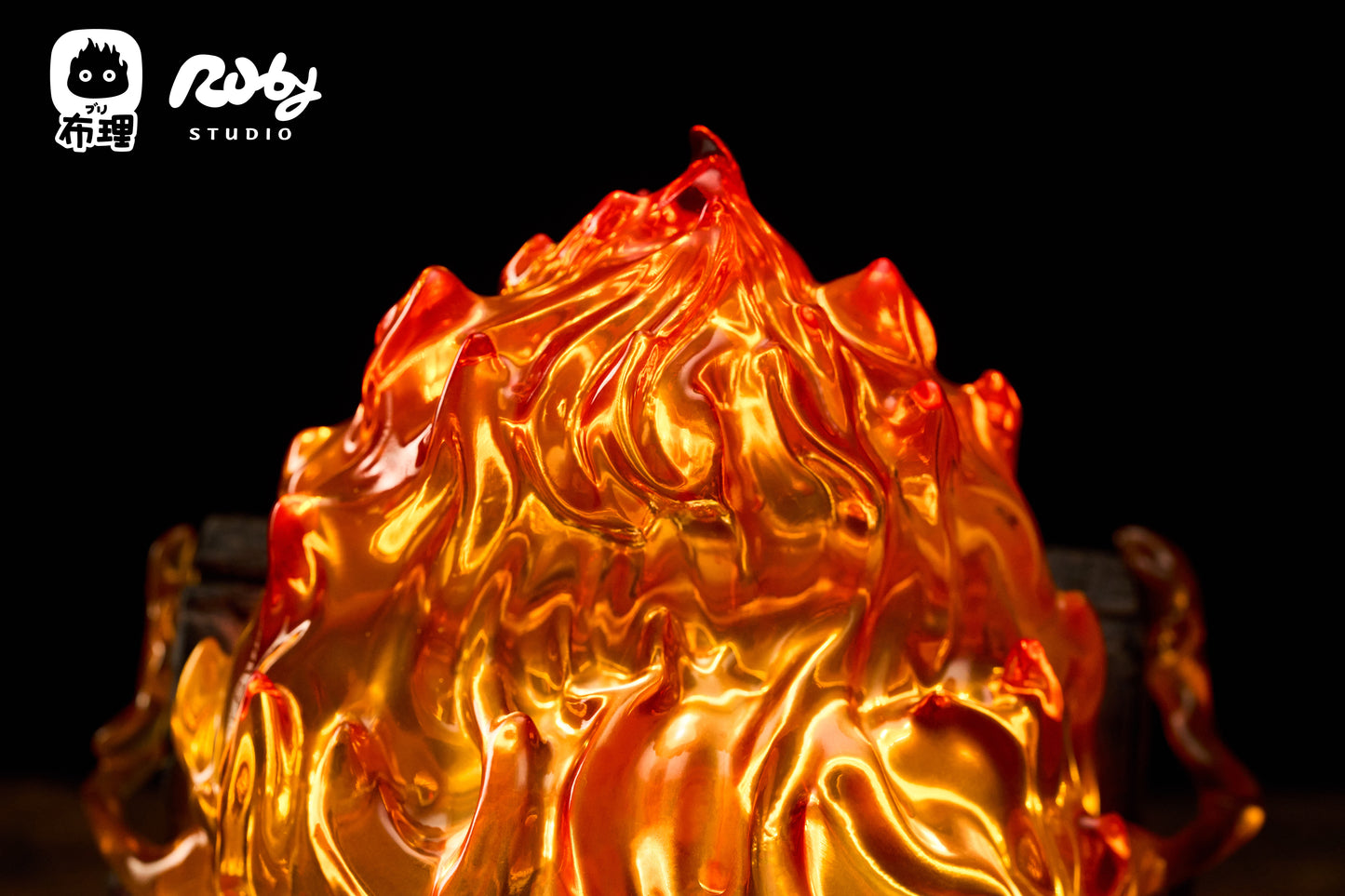 BURI x RUBY STUDIO – HOWL’S MOVING CASTLE: 2. HUNGRY CALCIFER NIGHT LIGHT [PRE-ORDER]