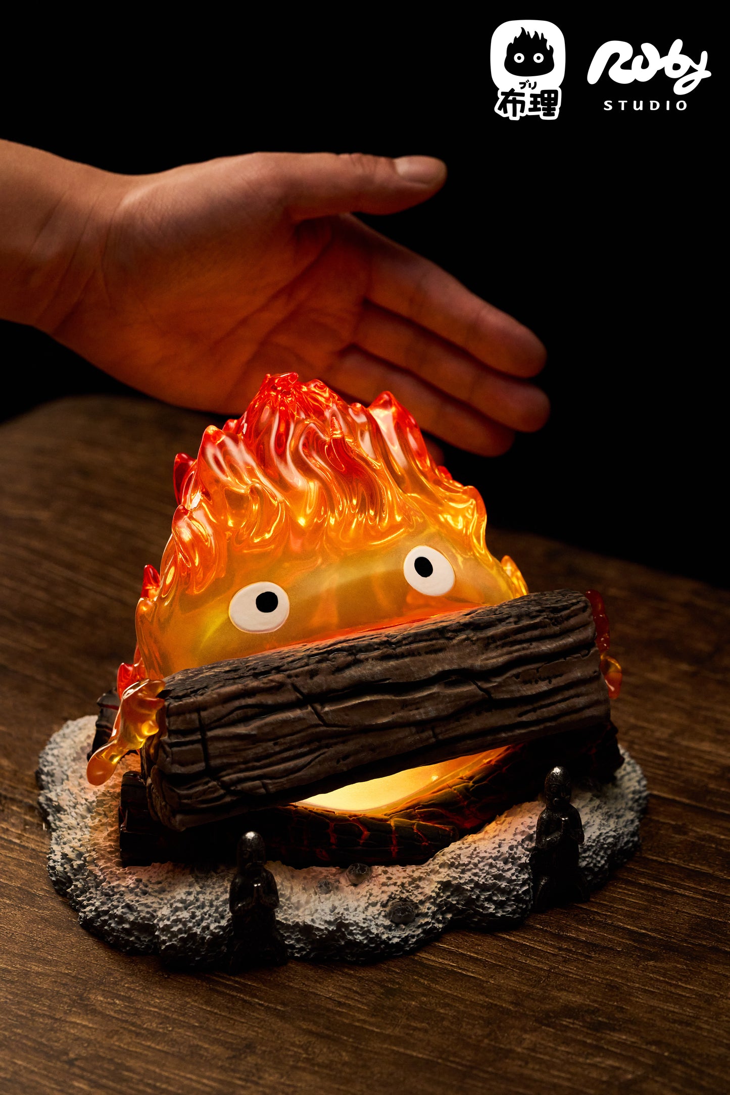 BURI x RUBY STUDIO – HOWL’S MOVING CASTLE: 2. HUNGRY CALCIFER NIGHT LIGHT [PRE-ORDER]