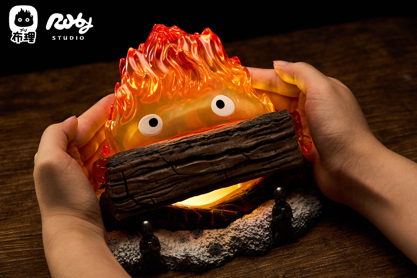 BURI x RUBY STUDIO – HOWL’S MOVING CASTLE: 2. HUNGRY CALCIFER NIGHT LIGHT [PRE-ORDER]