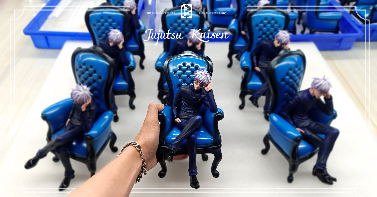BW STUDIO – JUJUTSU KAISEN: HIGH SCHOOL SITTING POSE SERIES 1. SATORU GOJO [IN STOCK]