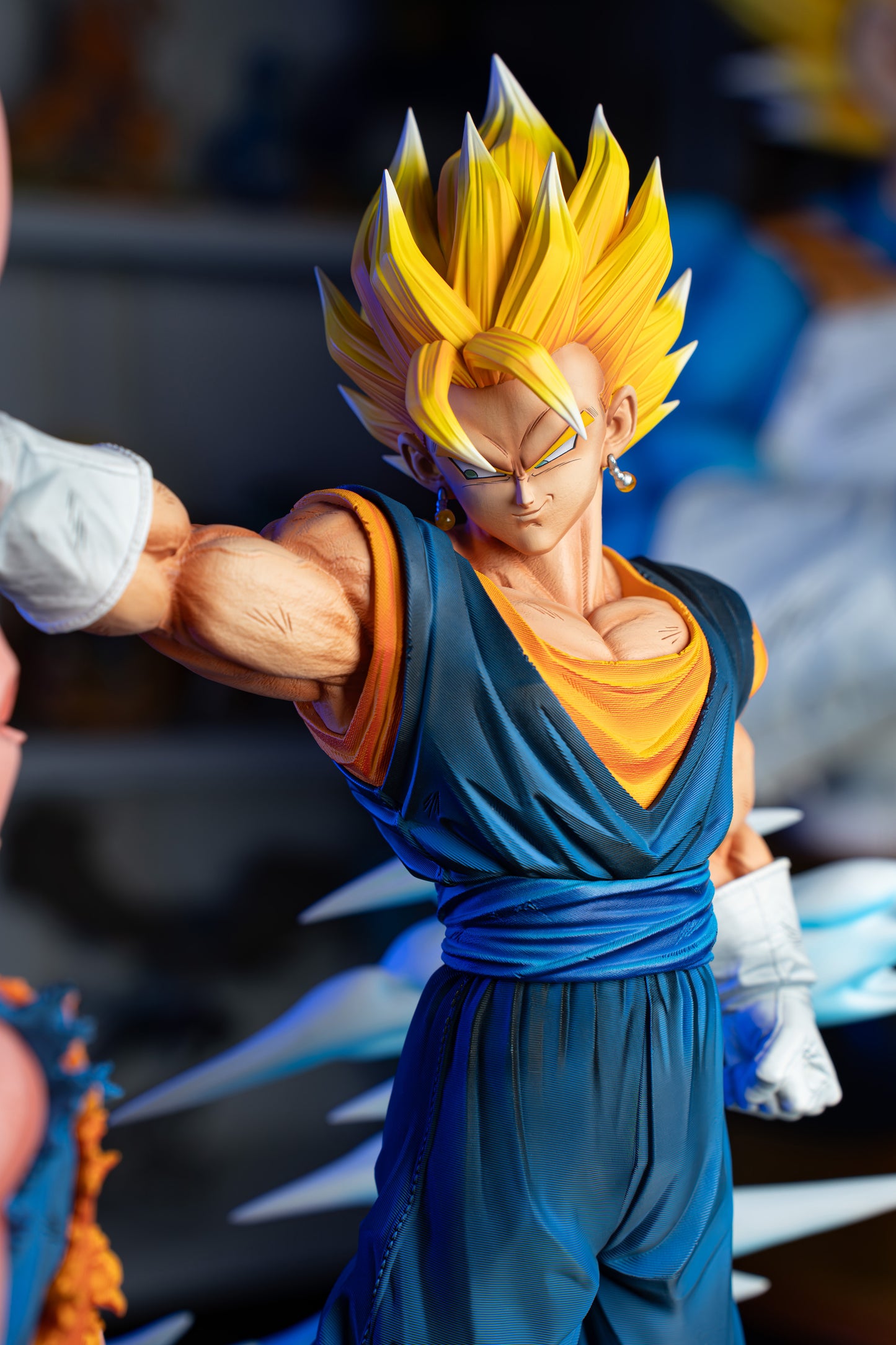 CLOUDS STUDIO - DRAGON BALL Z: VEGETTO VS BUU [IN STOCK]