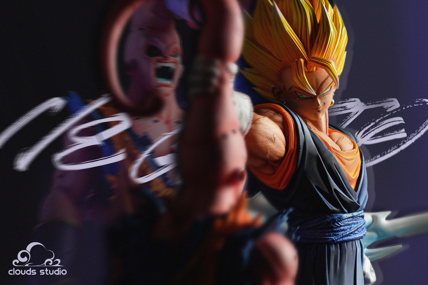 CLOUDS STUDIO - DRAGON BALL Z: VEGETTO VS BUU [IN STOCK]