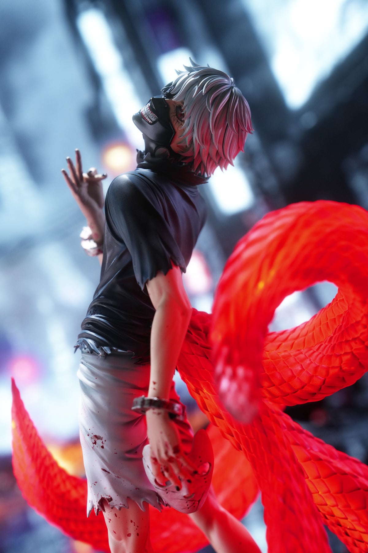 DAMOCLES STUDIO - TOKYO GHOUL WHITE-HAIRED KEN KANEKI 2