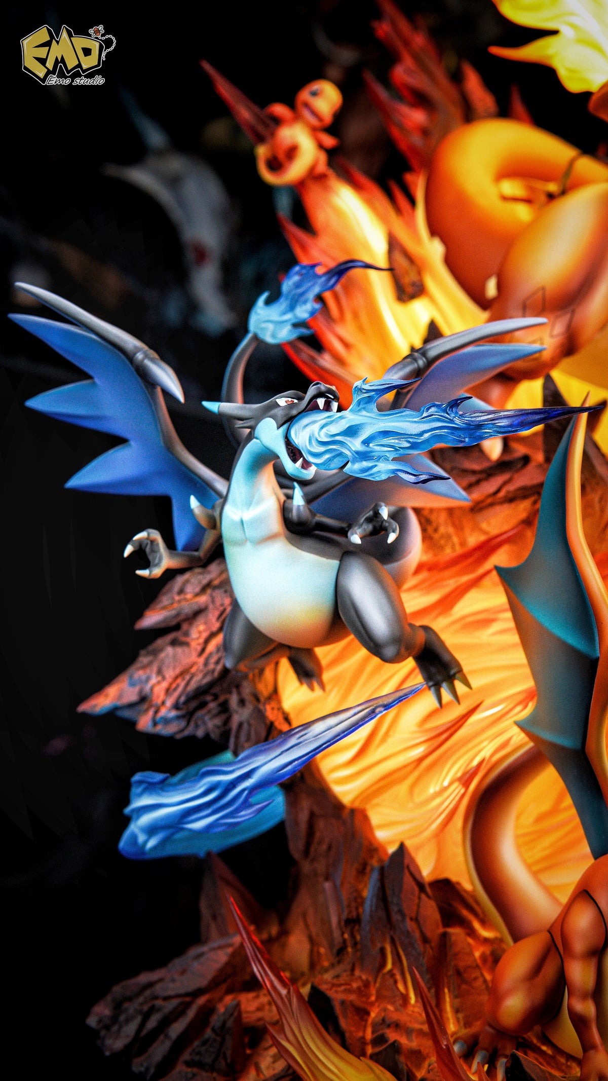 EMO STUDIO - POKEMON EVOLUTION SERIES 3. CHARIZARD 4