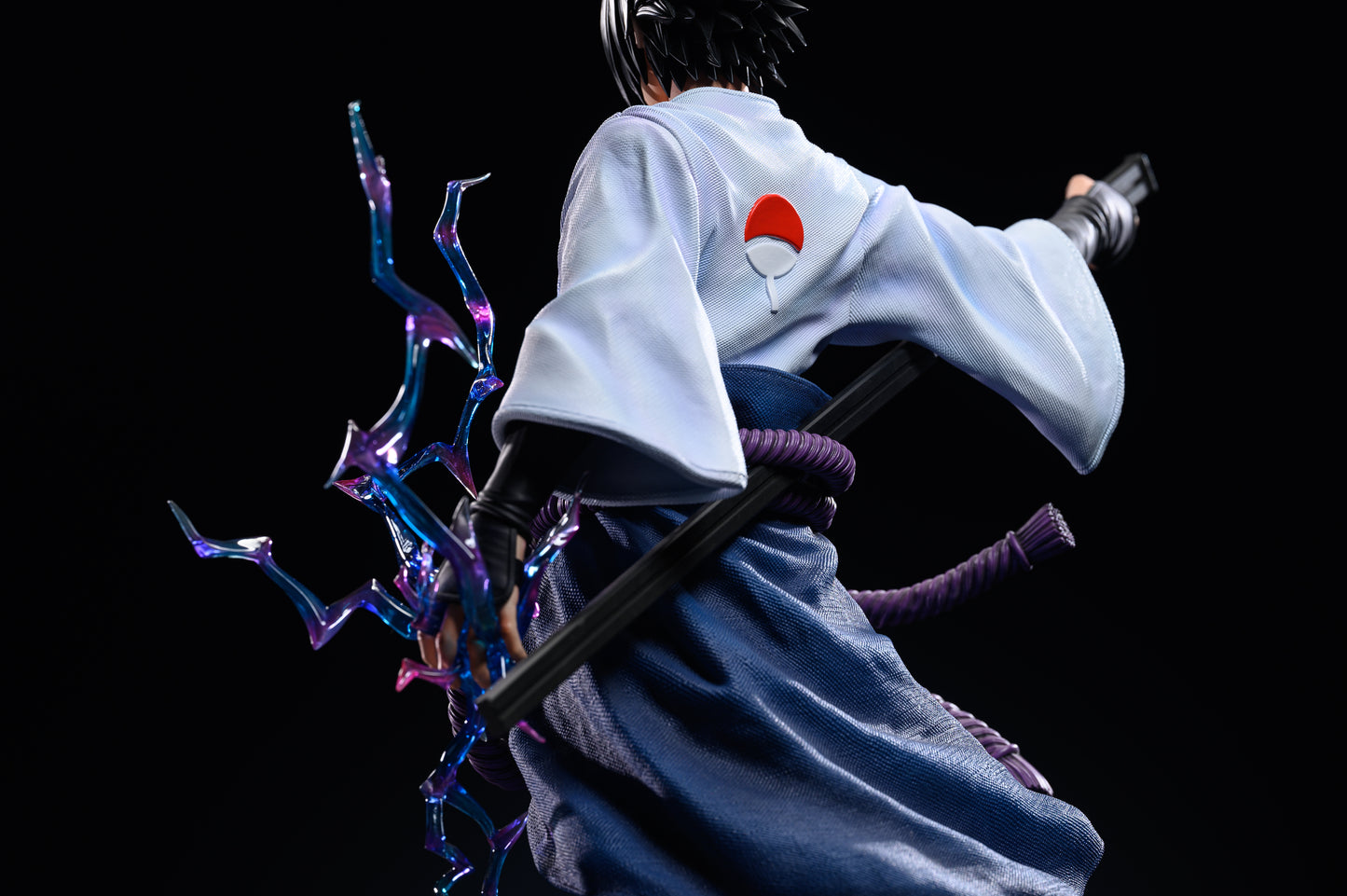 EVIL STUDIO – NARUTO: WHITE OUTFIT SASUKE UCHIHA [PRE-ORDER]