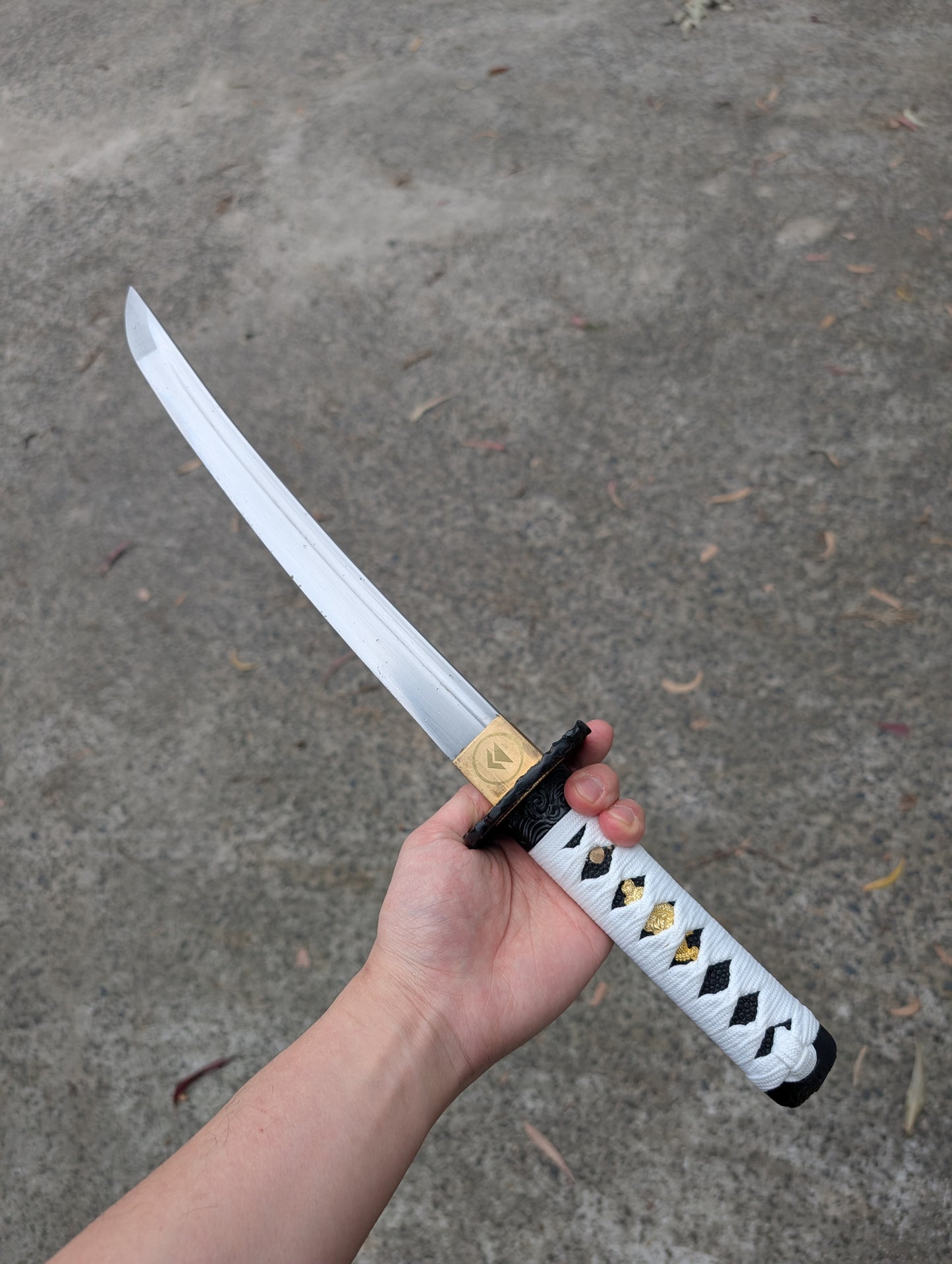 GHOST OF TSUSHIMA – THE STORM OF CLAN SAKAI, THE SWORD OF JIN SAKAI TANTO