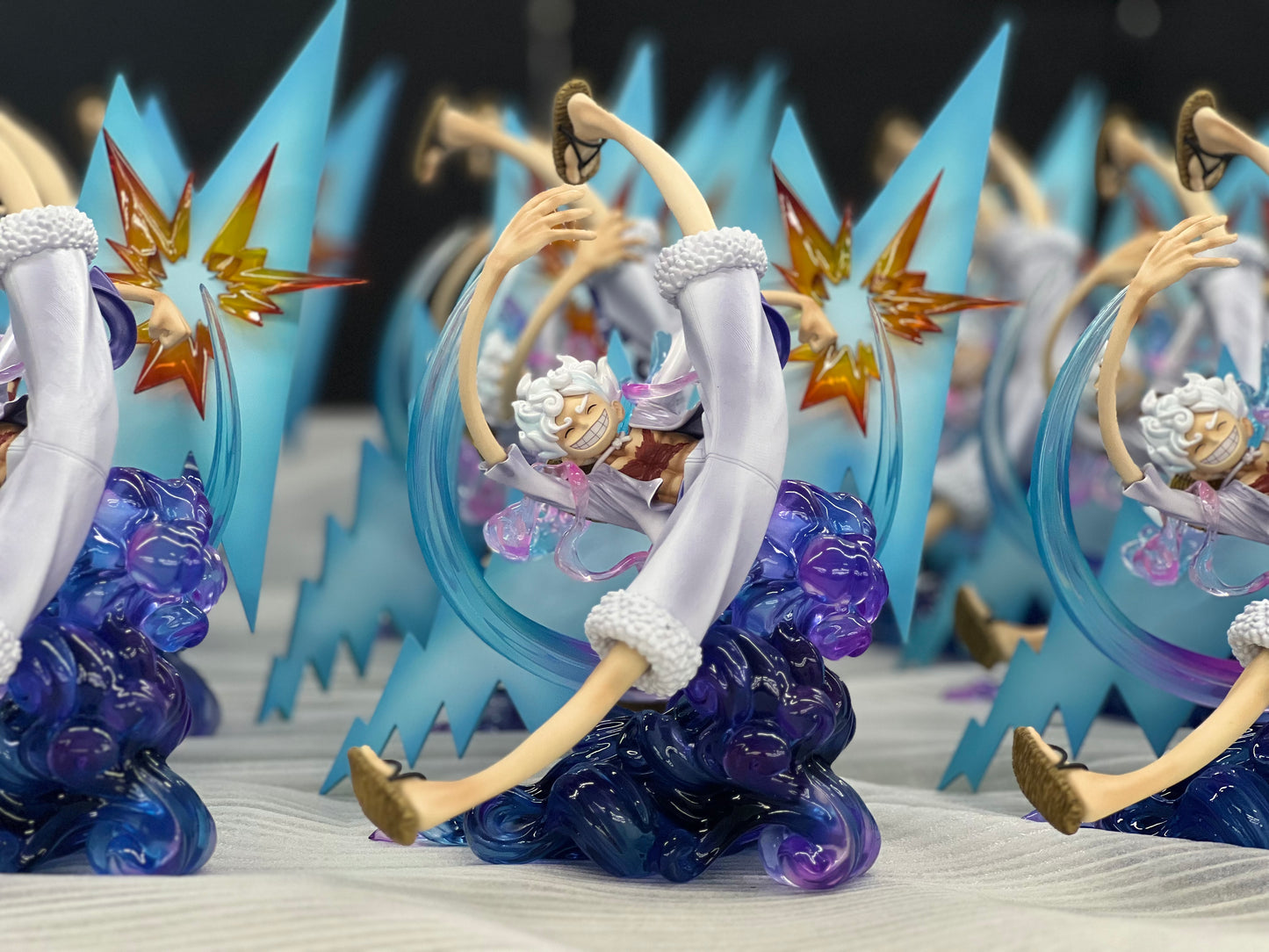 GLITTER STUDIO – ONE PIECE: HAPPY NIKA LUFFY [IN STOCK]