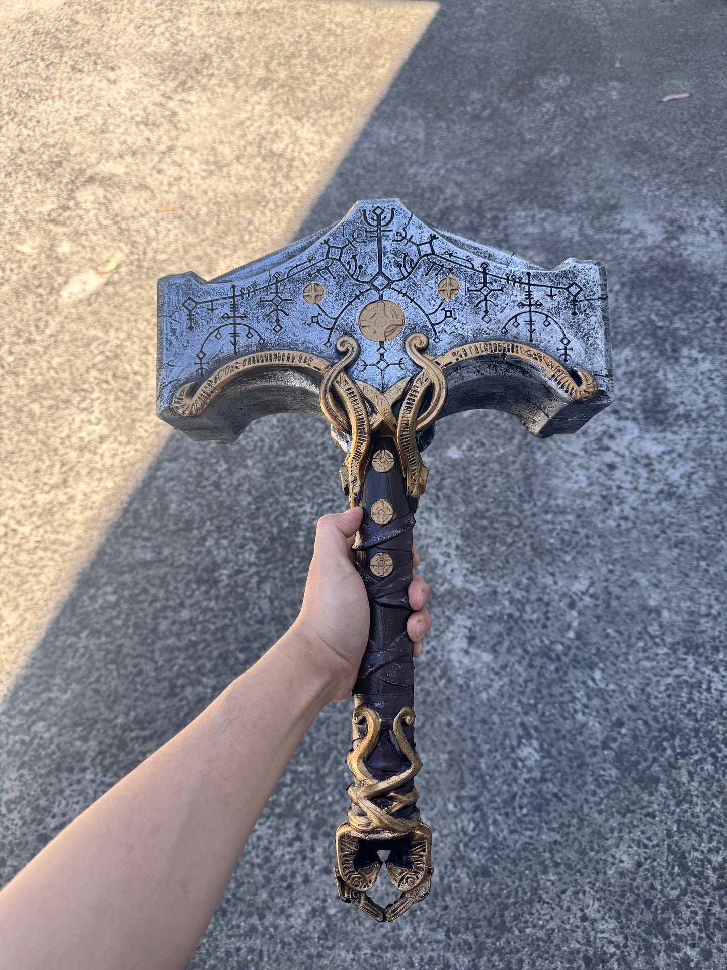 GOD OF WAR – MJOLNIR FOAM REPLICA