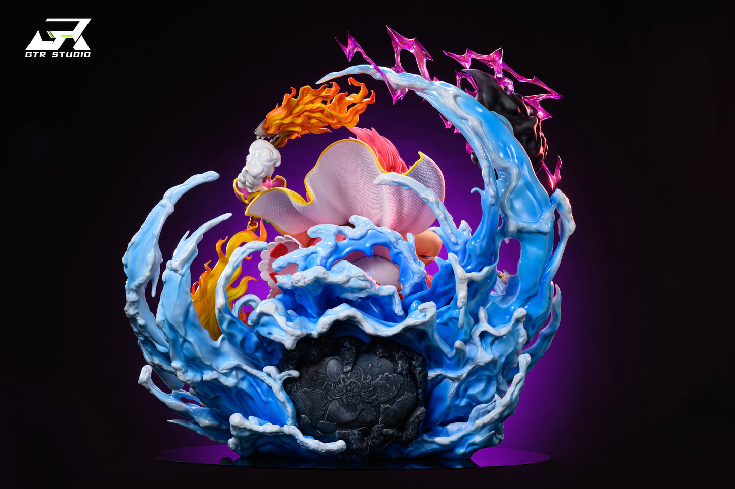 GTR STUDIO – ONE PIECE: FOUR EMPERORS SERIES 2. BIG MOM [IN STOCK]