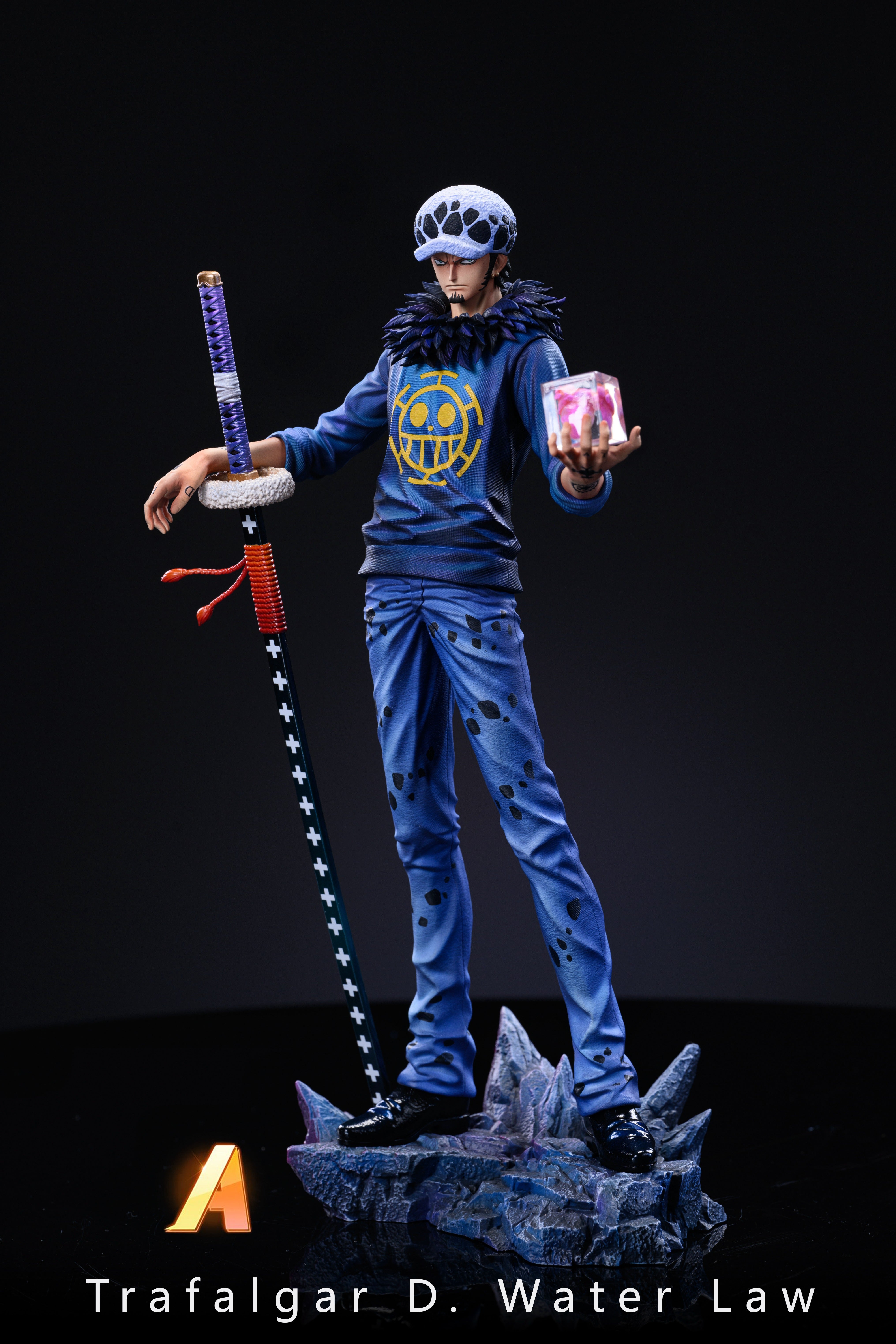 LX STUDIO – FF COLLECTIBLES