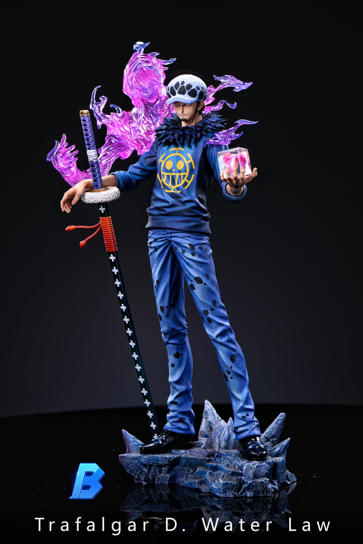HX X LX STUDIO - ONE PIECE TRAFALGAR LAW 2