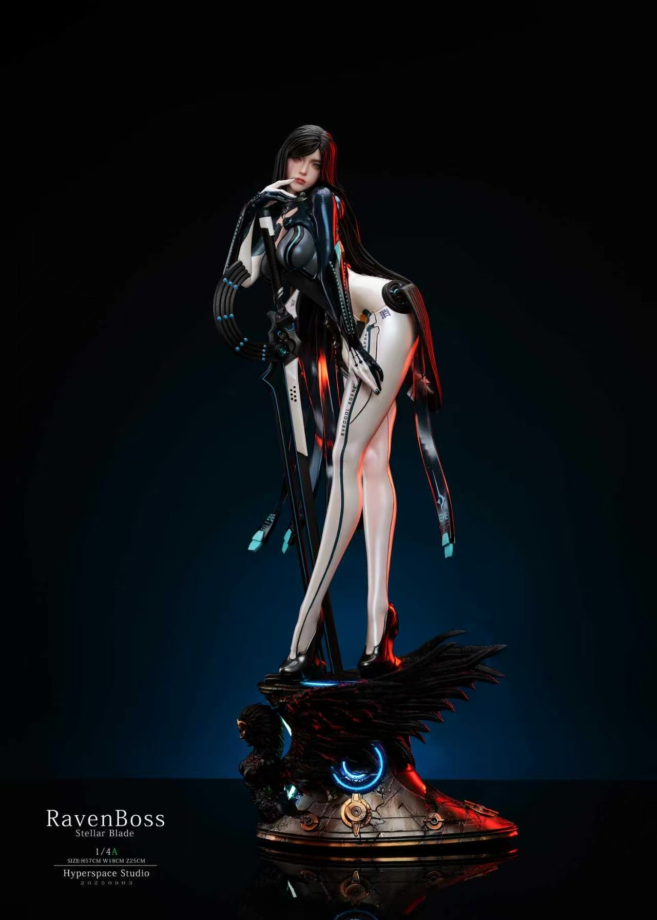 HYPERSPACE STUDIO – STELLAR BLADE: RAVENBOSS (18+) [PRE-ORDER]