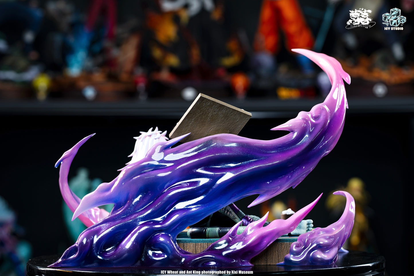 ICE STUDIO – HUNTER x HUNTER: ICONIC SCENE SERIES 2. MERUEM AND KOMUGI [PRE-ORDER]