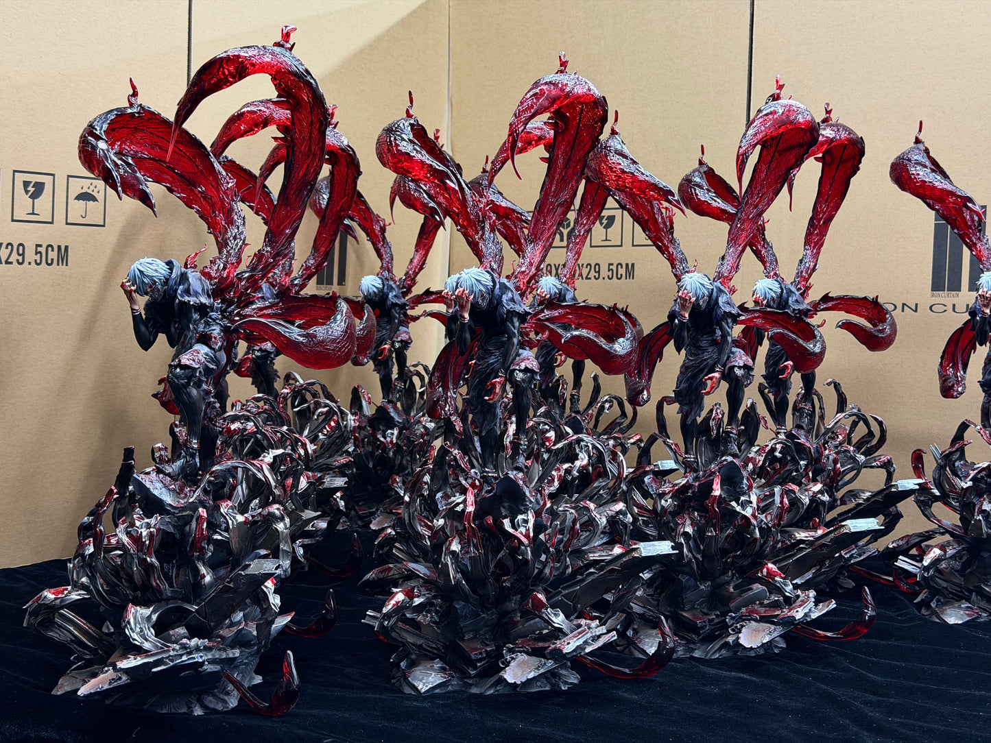 IRON CURTAIN STUDIO – TOKYO GHOUL: KEN KANEKI [IN STOCK]