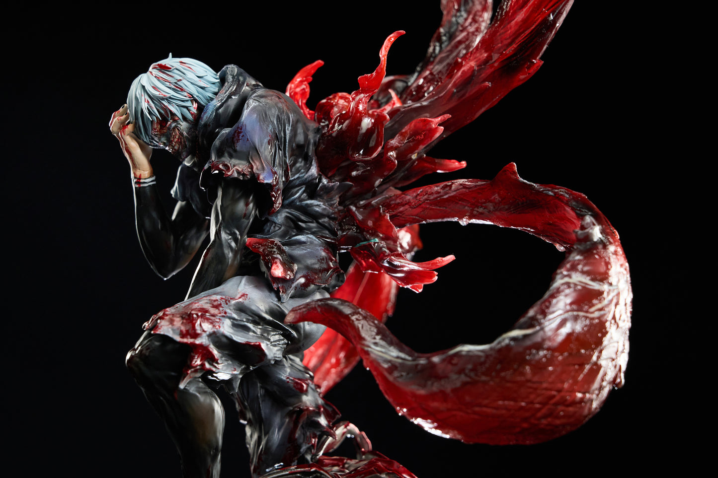 IRON CURTAIN STUDIO – TOKYO GHOUL: KEN KANEKI [IN STOCK]
