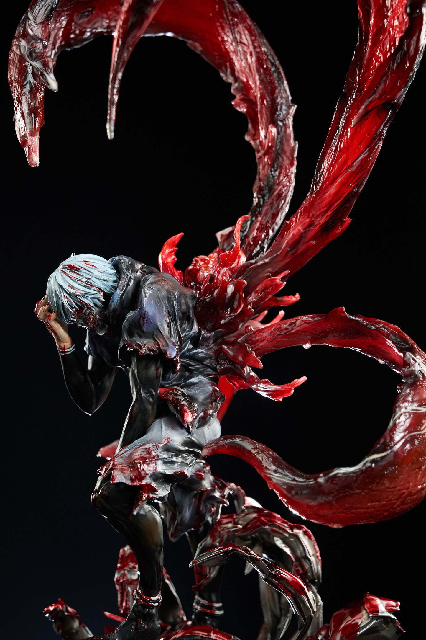 IRON CURTAIN STUDIO – TOKYO GHOUL: KEN KANEKI [IN STOCK]