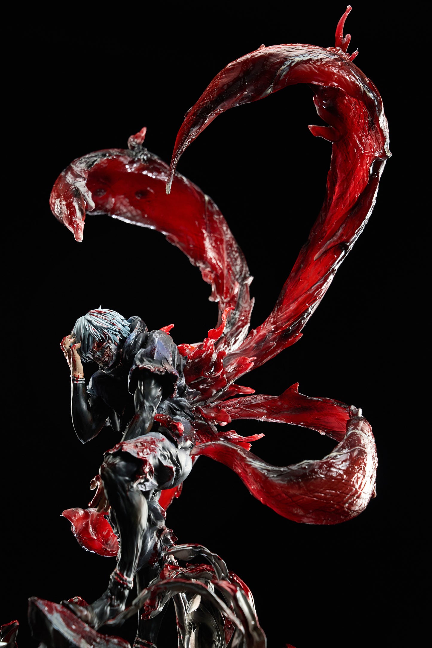 IRON CURTAIN STUDIO – TOKYO GHOUL: KEN KANEKI [IN STOCK]