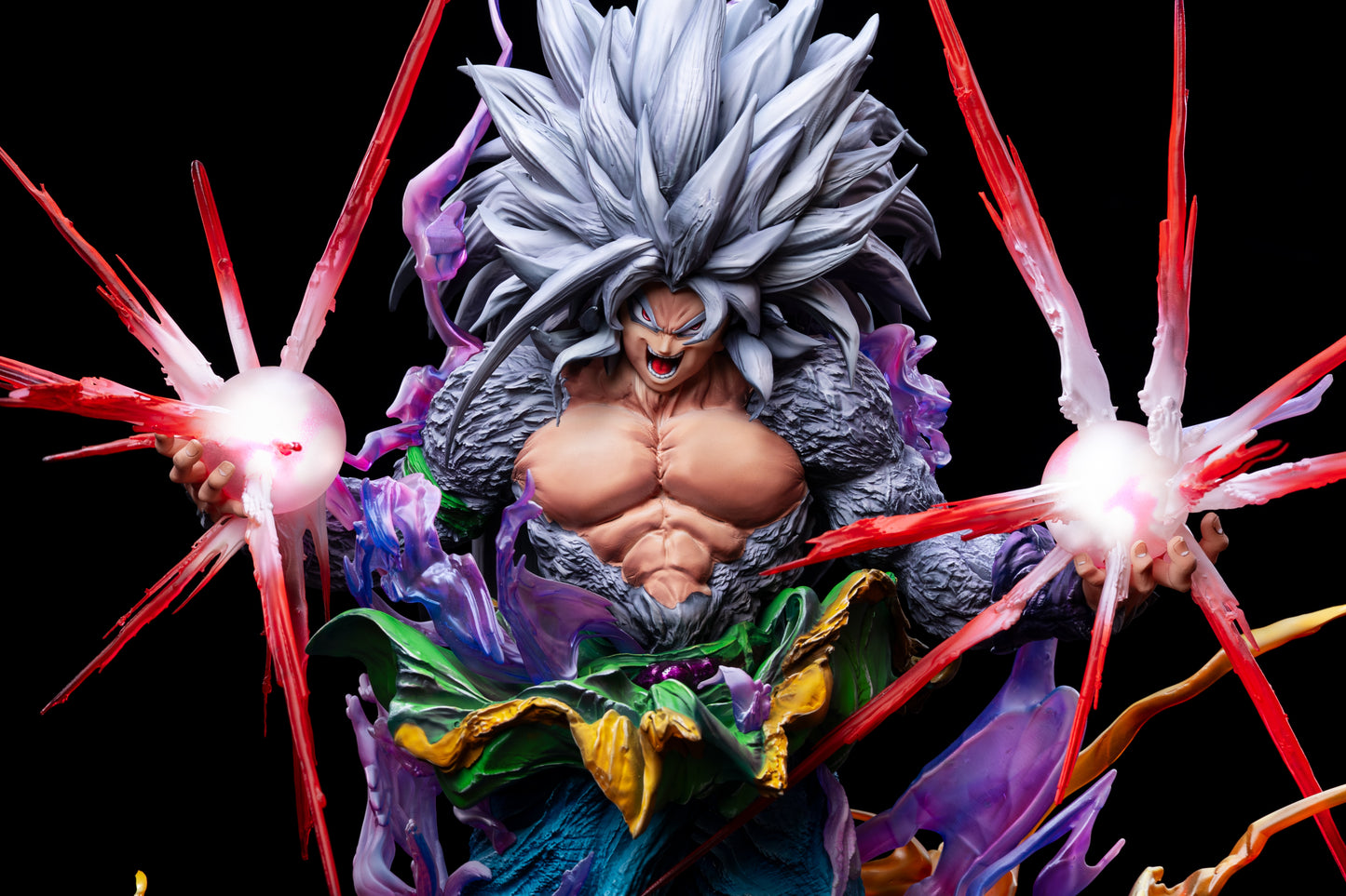 IRON CURTAIN STUDIO – DRAGON BALL GT: SUPER SAIYAN 4 AND 5 GOKU [PRE-ORDER]