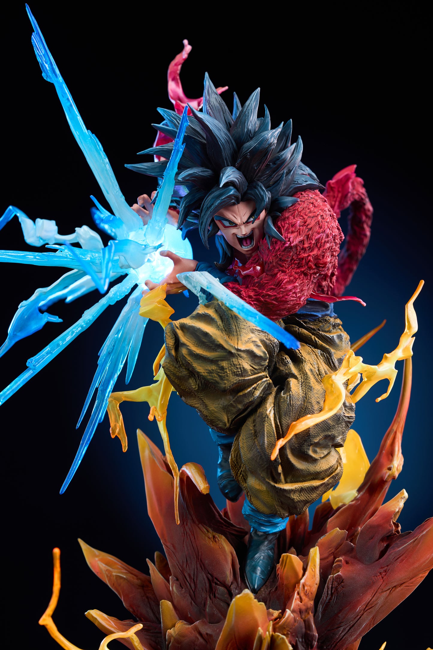IRON CURTAIN STUDIO – DRAGON BALL GT: SUPER SAIYAN 4 AND 5 GOKU [PRE-ORDER]