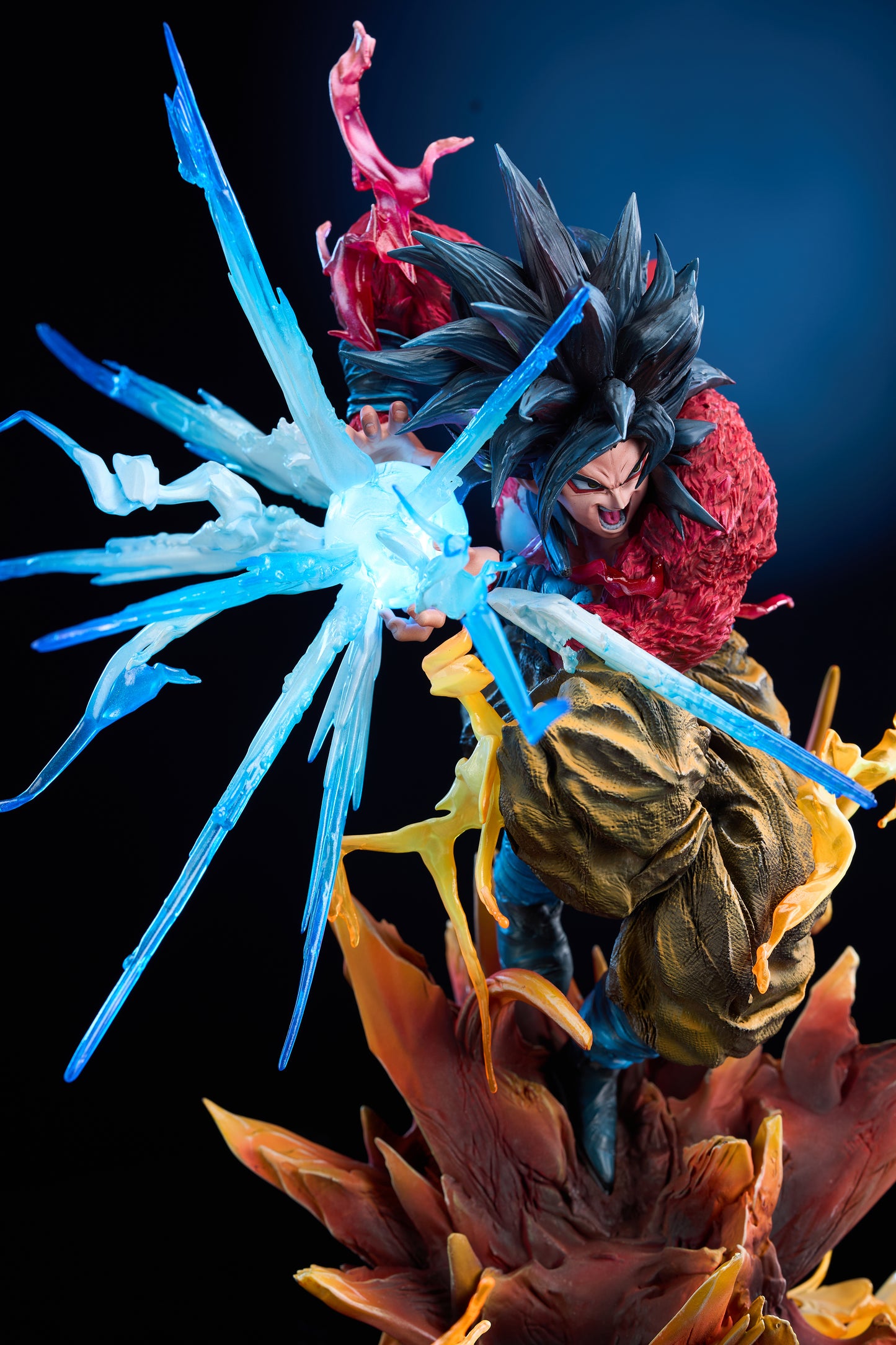 IRON CURTAIN STUDIO – DRAGON BALL GT: SUPER SAIYAN 4 AND 5 GOKU [PRE-ORDER]