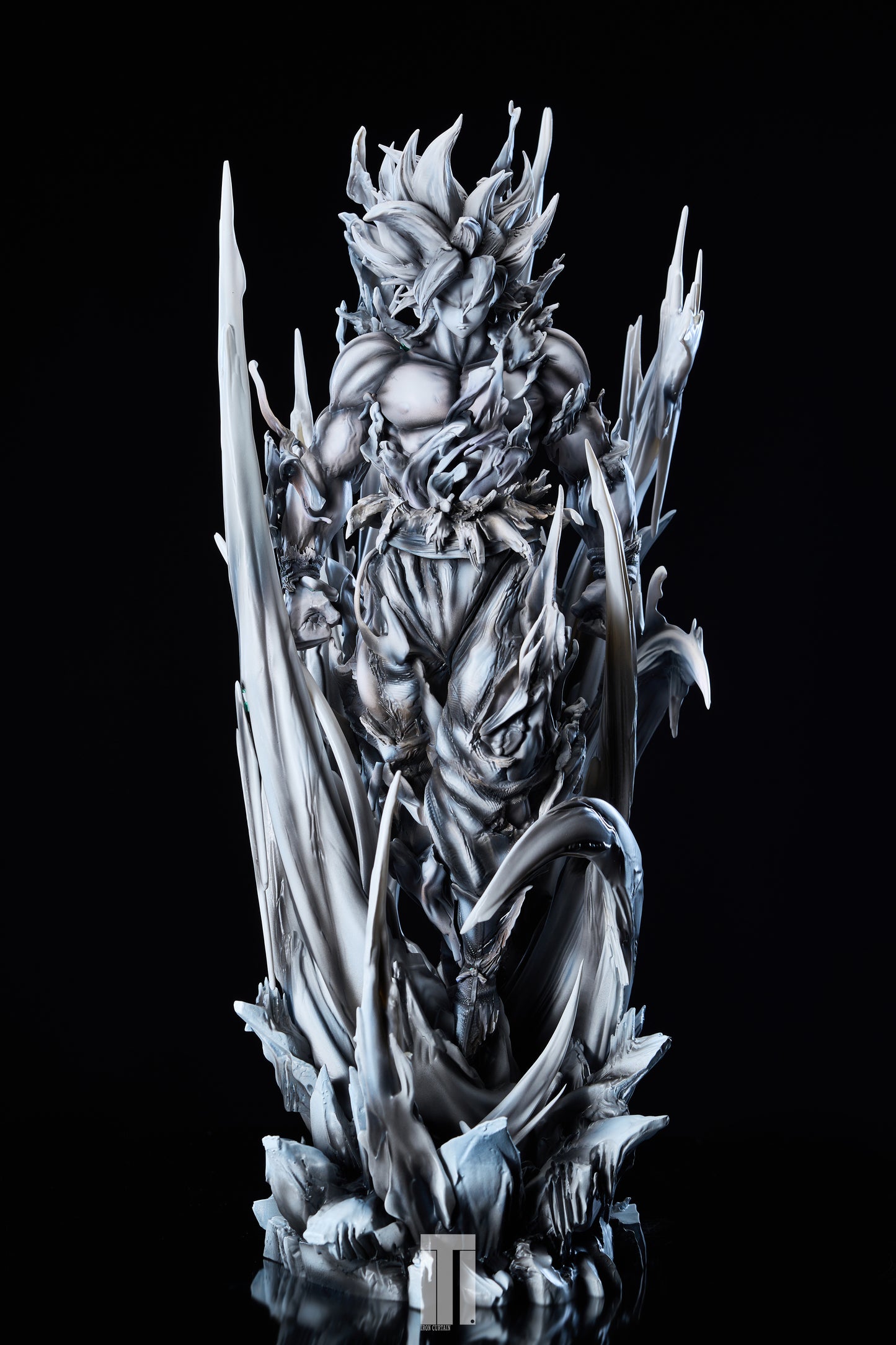 IRON CURTAIN STUDIO – DRAGON BALL SUPER: ULTRA INSTINCT GOKU [PRE-ORDER]
