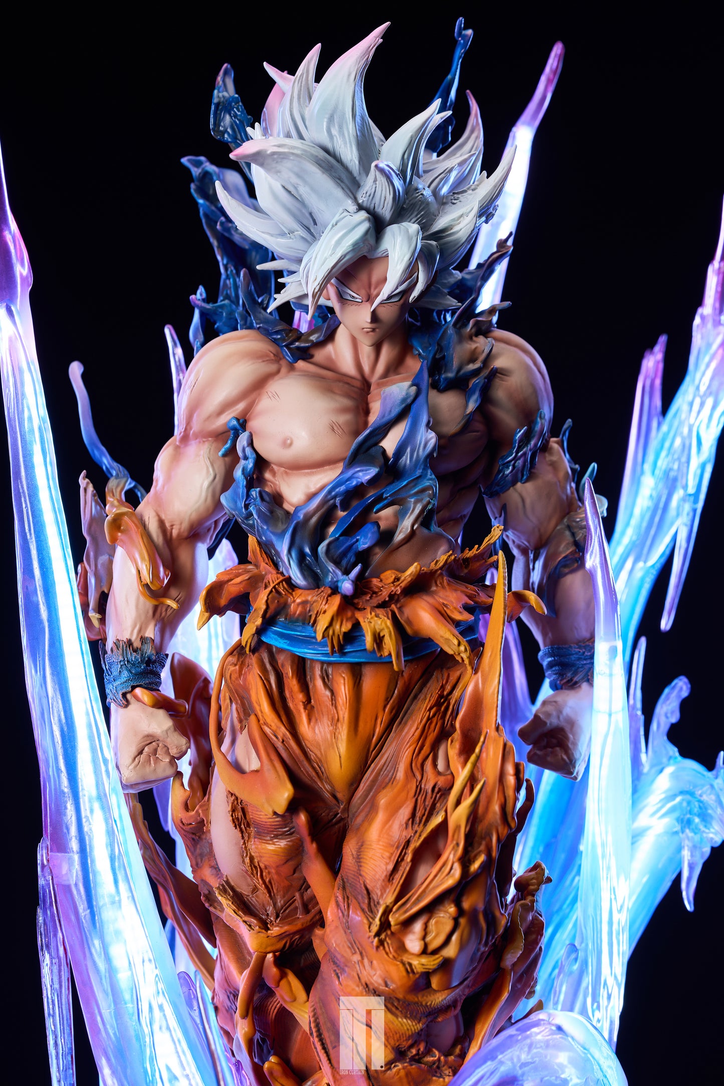 IRON CURTAIN STUDIO – DRAGON BALL SUPER: ULTRA INSTINCT GOKU [PRE-ORDER]