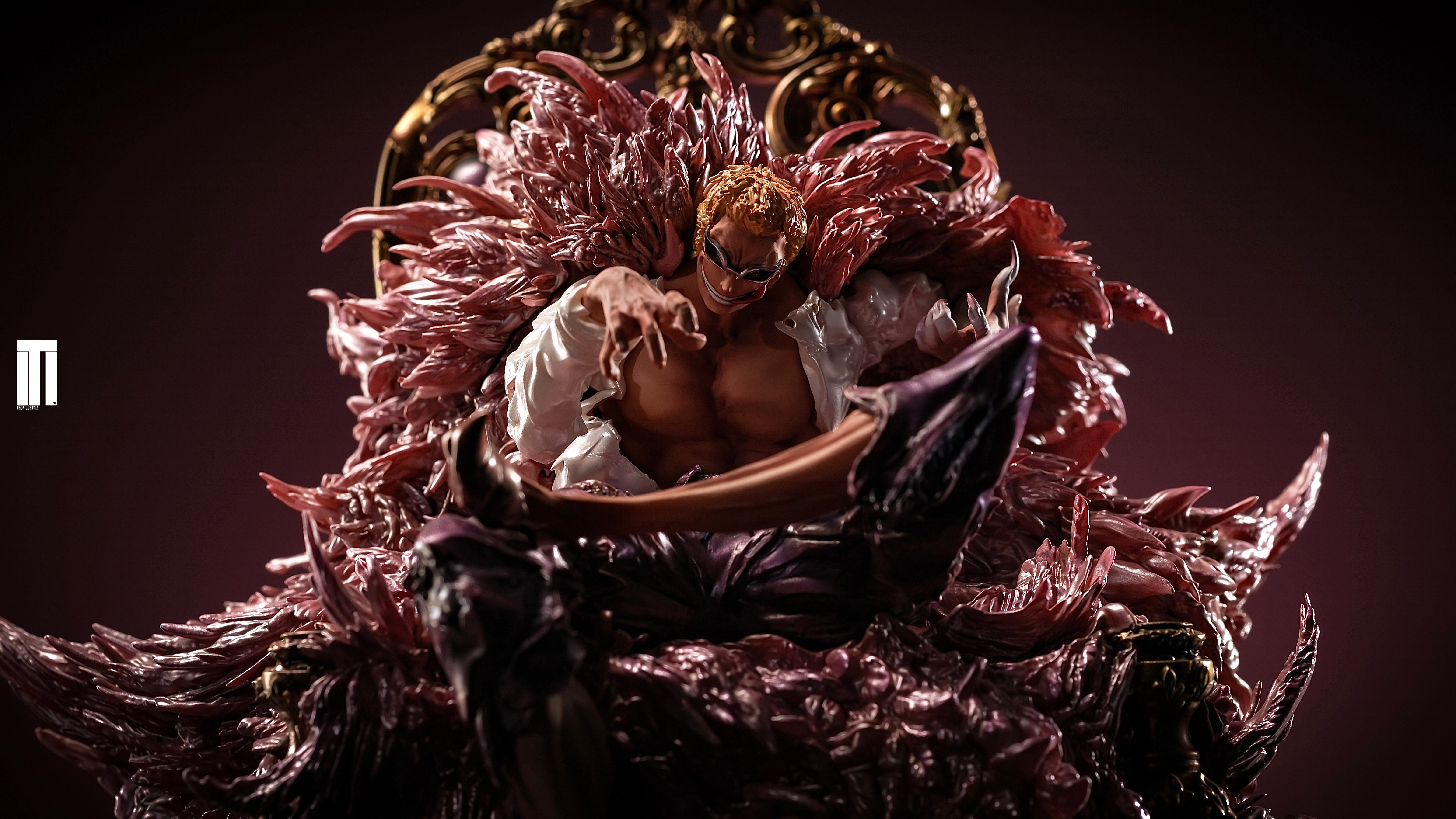 IRON CURTAIN STUDIO – ONE PIECE: 7 WARLORDS SERIES