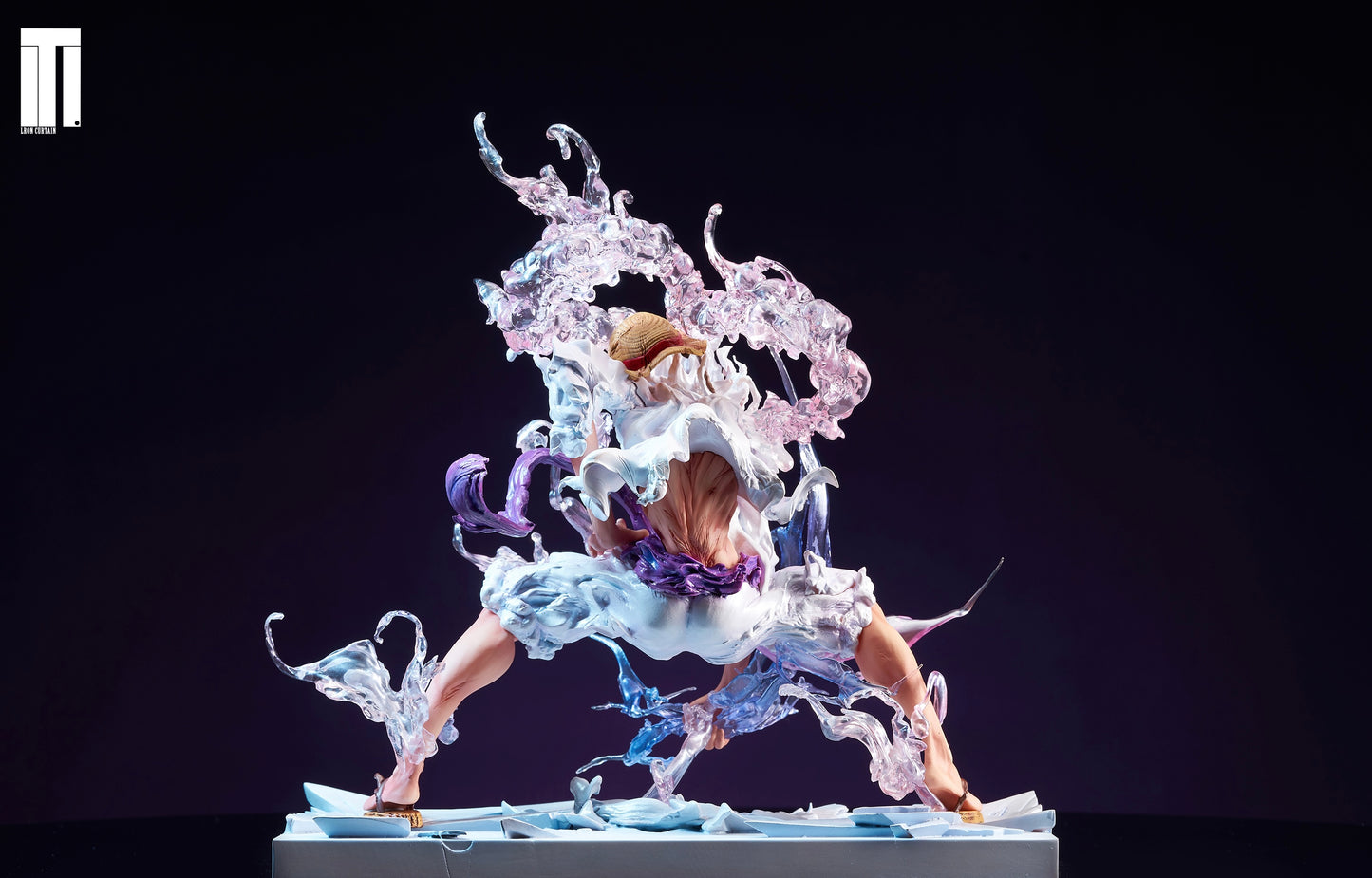 IRON CURTAIN STUDIO – ONE PIECE: NIKA LUFFY [PRE-ORDER]