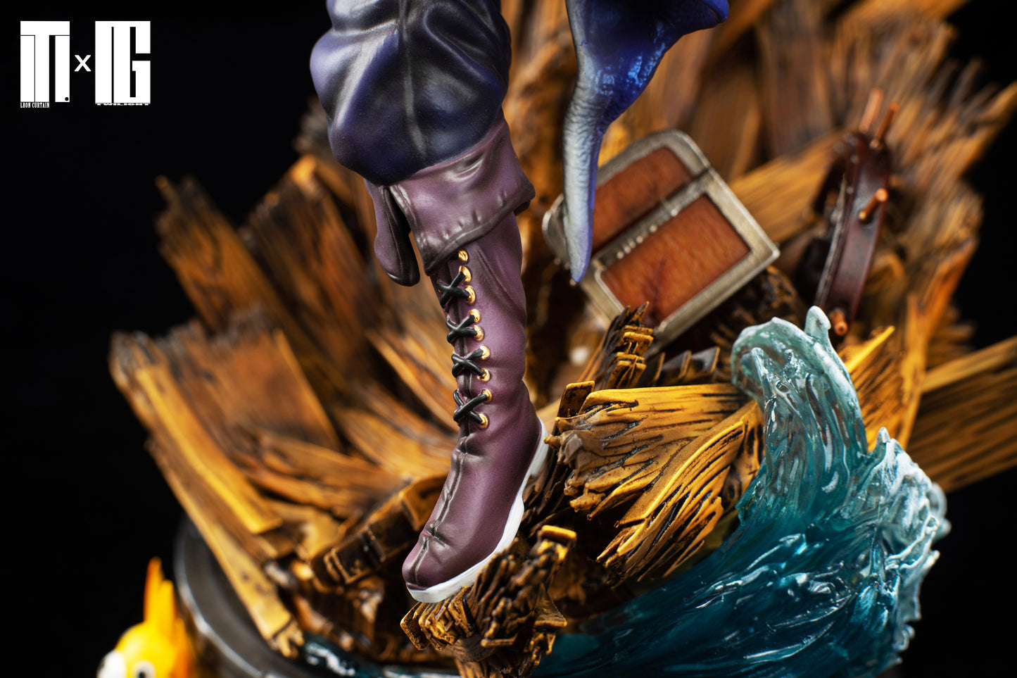 IRON CURTAIN x TWILIGHT STUDIO – ONE PIECE: FANTASY SERIES 1. LUFFY [PRE-ORDER]