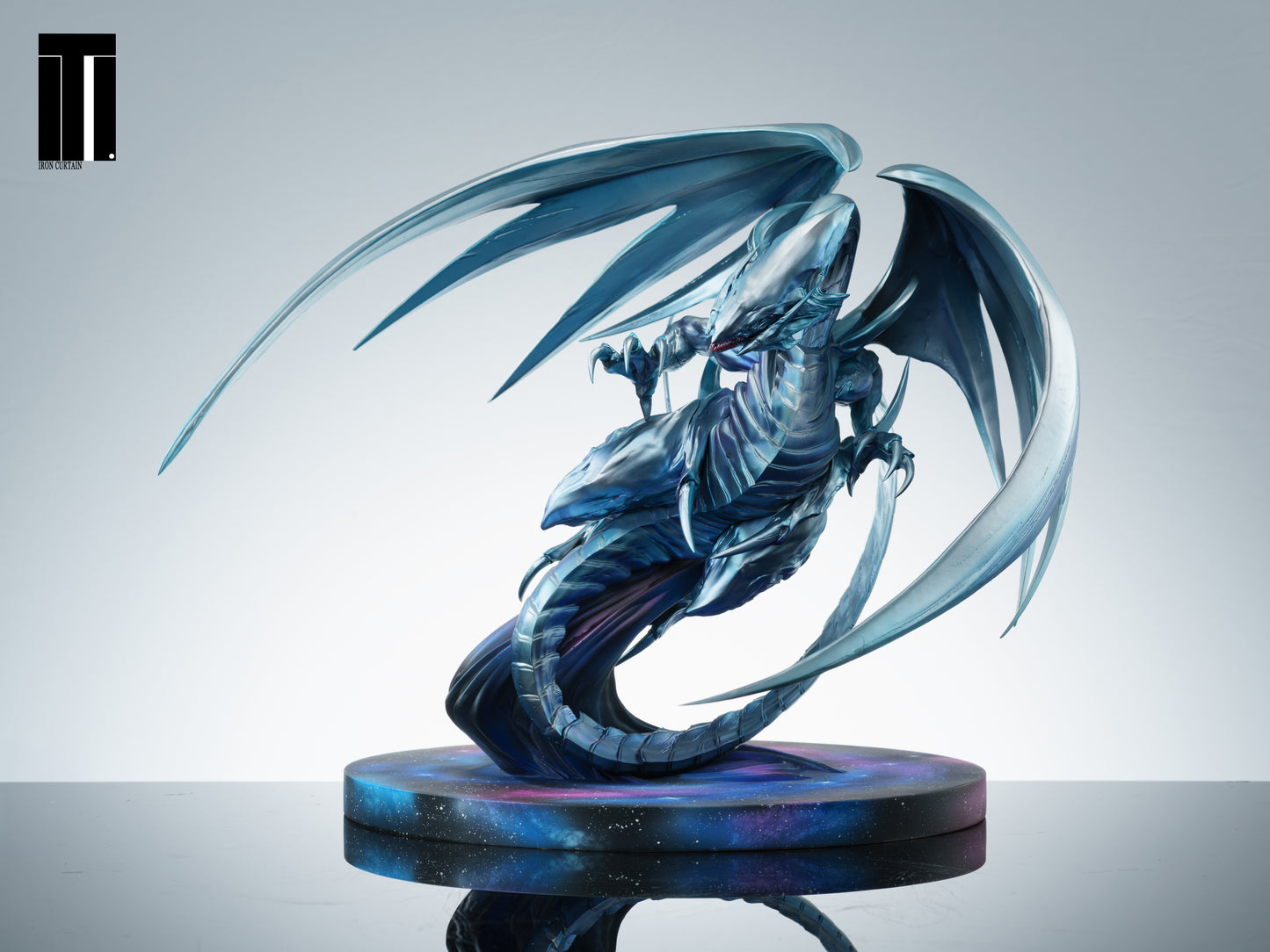 IRON CURTAIN STUDIO - YU-GI-OH! BLUE-EYES WHITE DRAGON 9