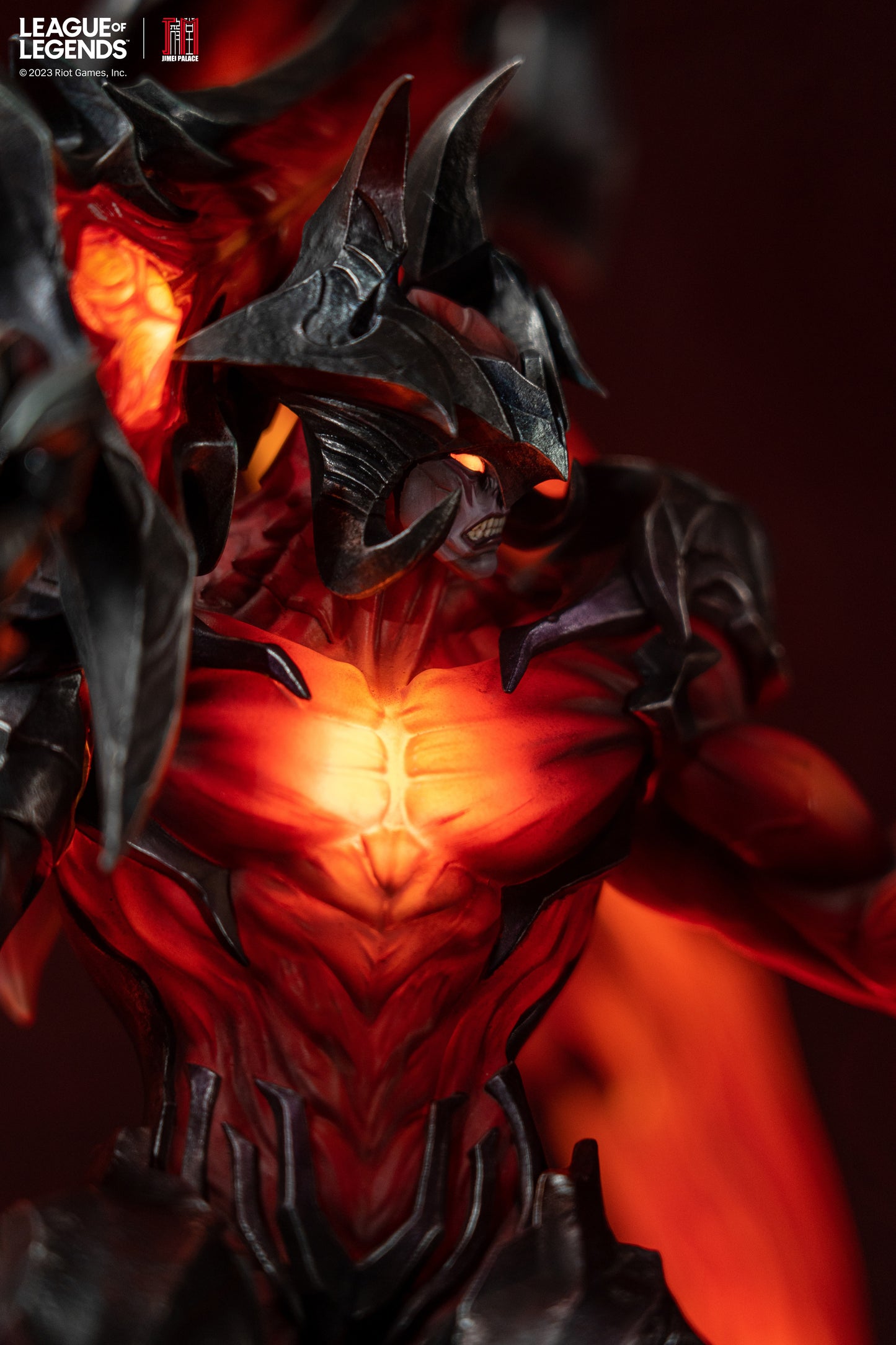 JIMEI PALACE STUDIO – LEAGUE OF LEGENDS: AATROX (LICENSED) [PRE-ORDER]