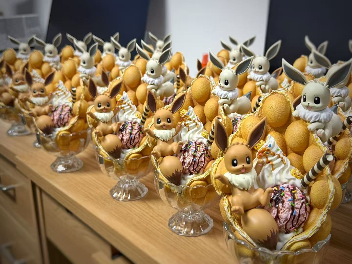 KINGFINGER STUDIO - POKEMON DESSERT CUP SERIES 3. EEVEE EGG WAFFLE 9
