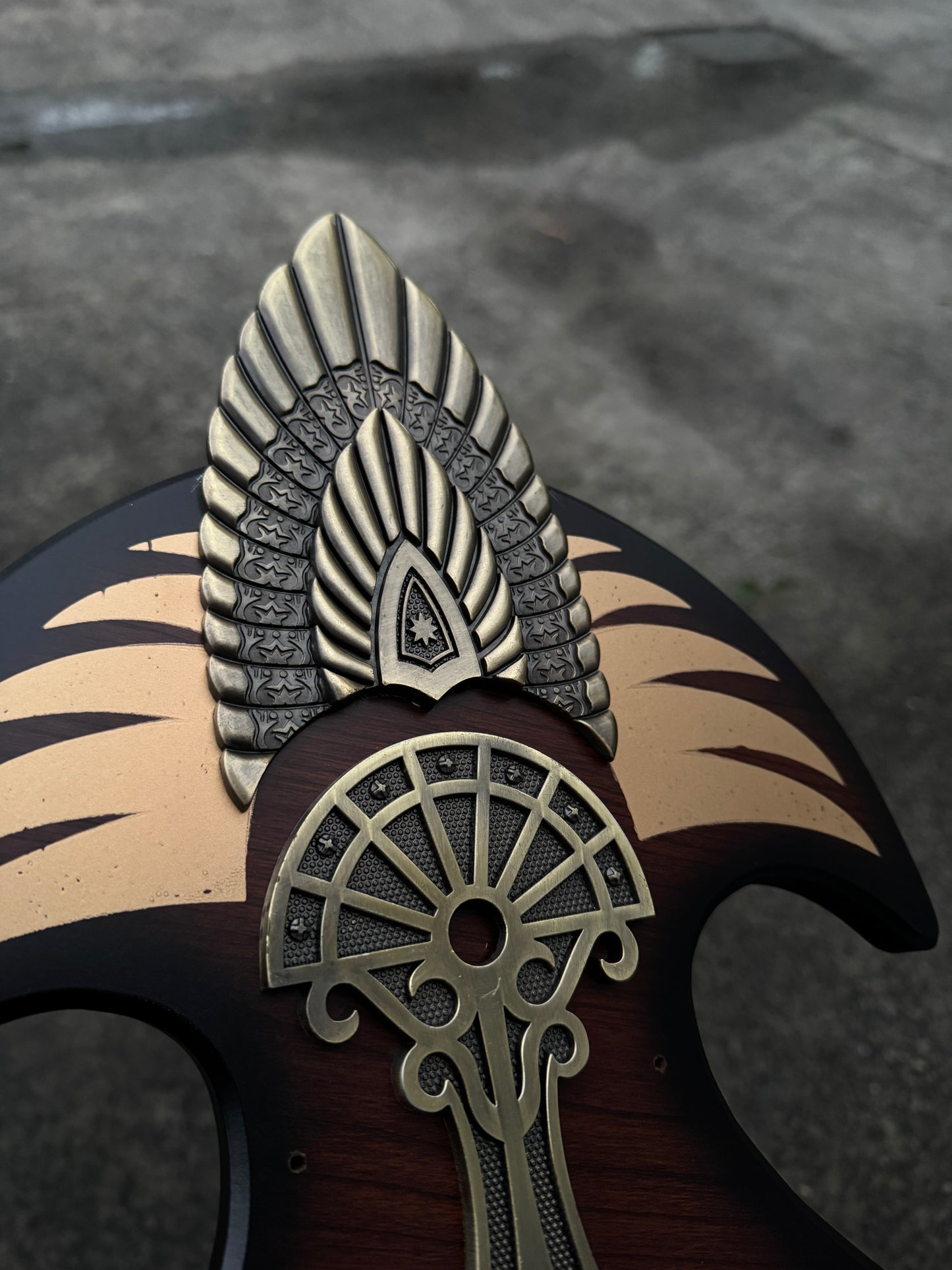 LORD OF THE RINGS- ANDURIL, FLAME OF THE WEST, SWORD OF ARAGORN (COLLECTORS EDITION)