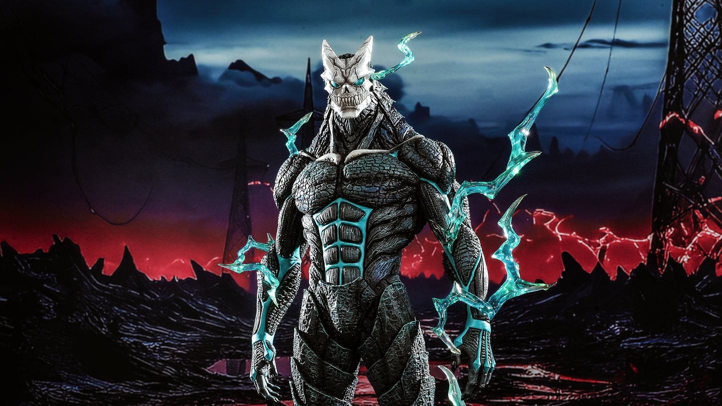 LX STUDIO – KAIJU NO. 8: KAIJU FORM KAFKA HIBINO [IN STOCK]