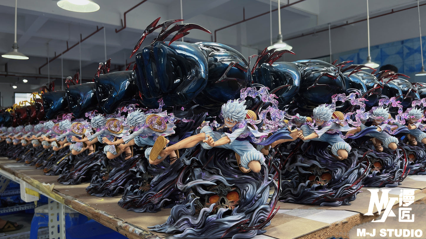 M-J STUDIO – ONE PIECE: EXPLOSIVE GIANT FIST NIKA LUFFY [IN STOCK]