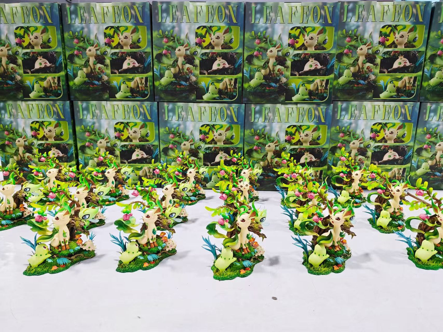 MOON SHADOW STUDIO - POKEMON: NATURE SERIES, LEAFEON [IN STOCK]